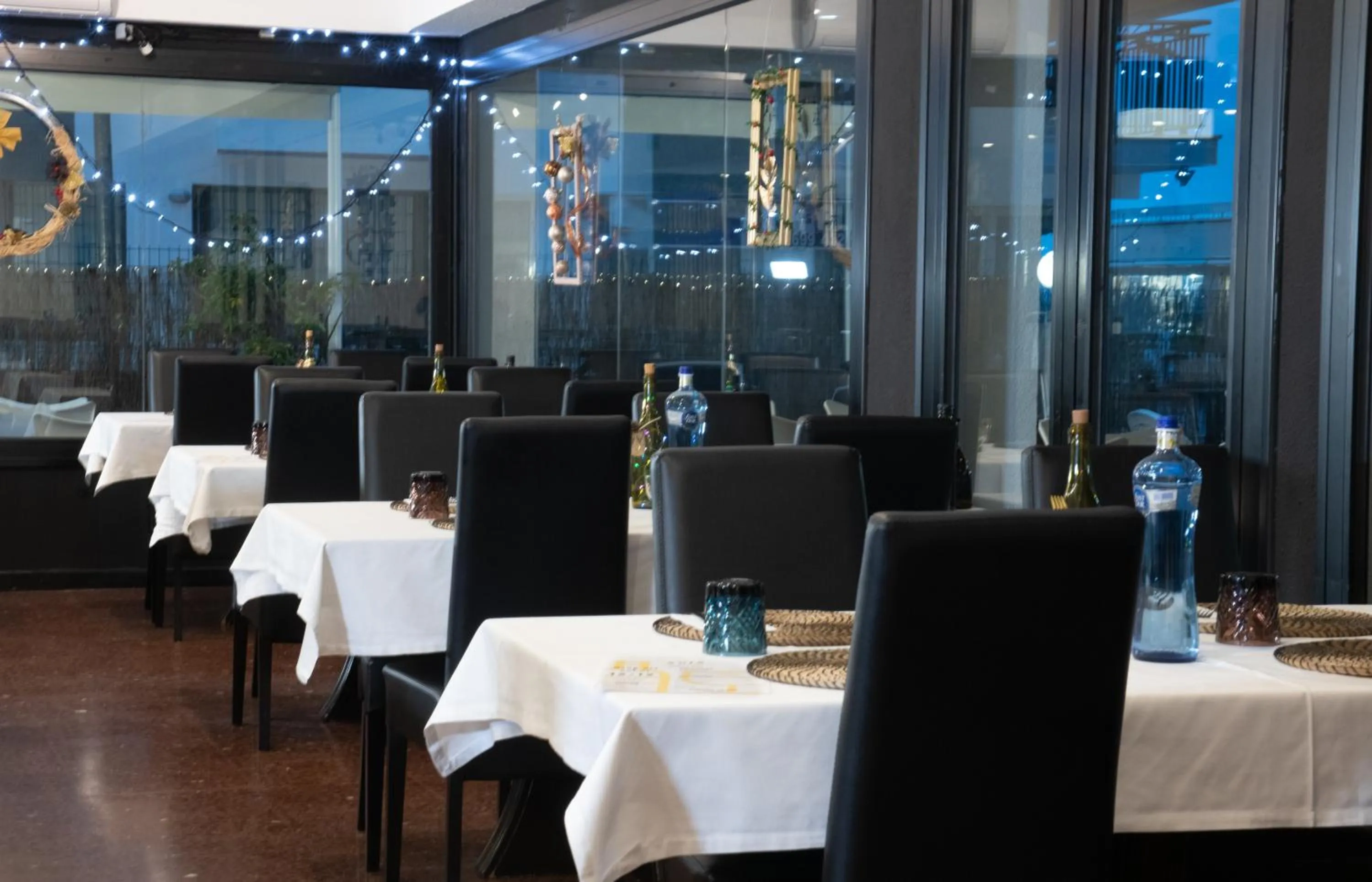 Restaurant/places to eat in Adia Hotel Cunit Playa