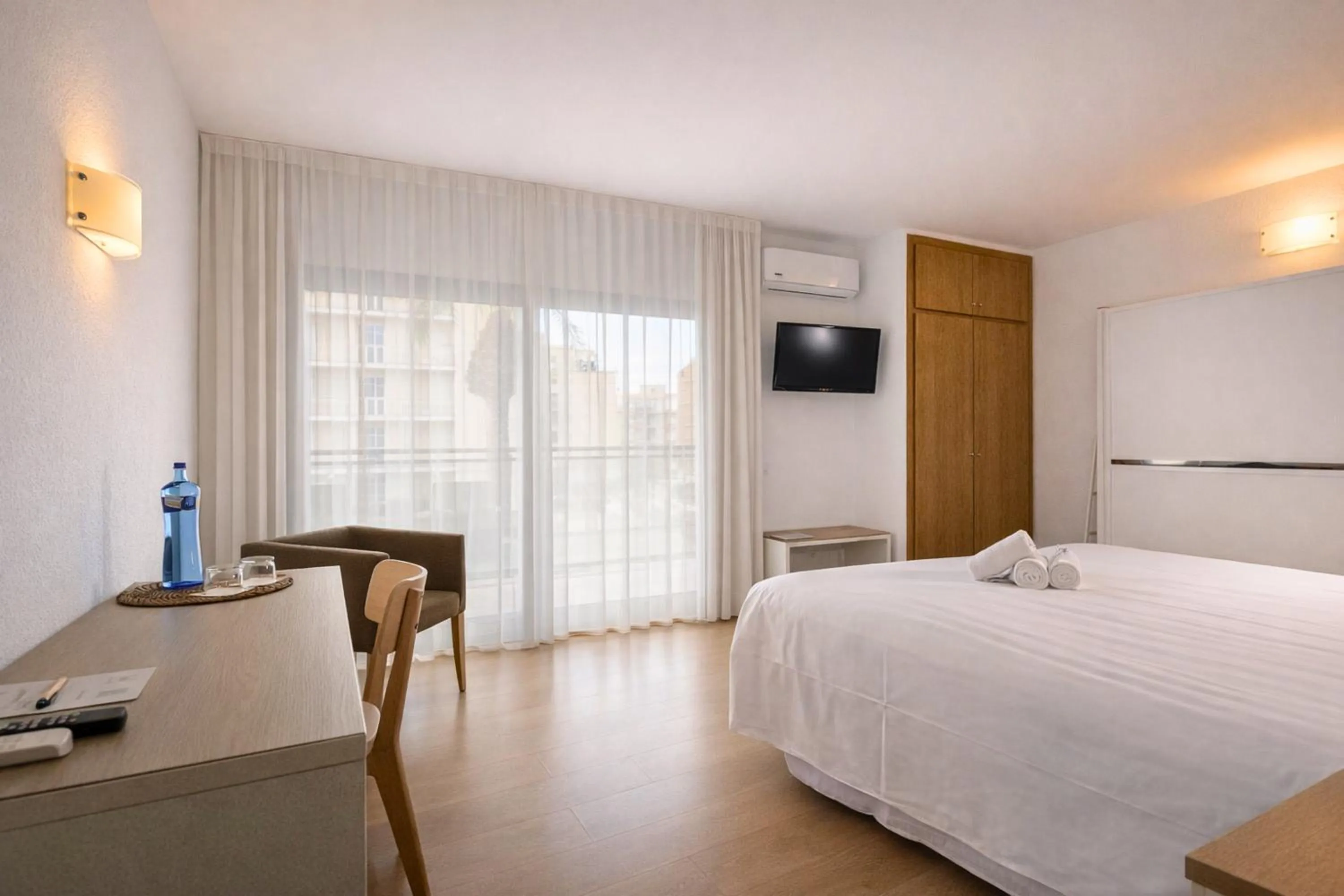 Bed in Adia Hotel Cunit Playa