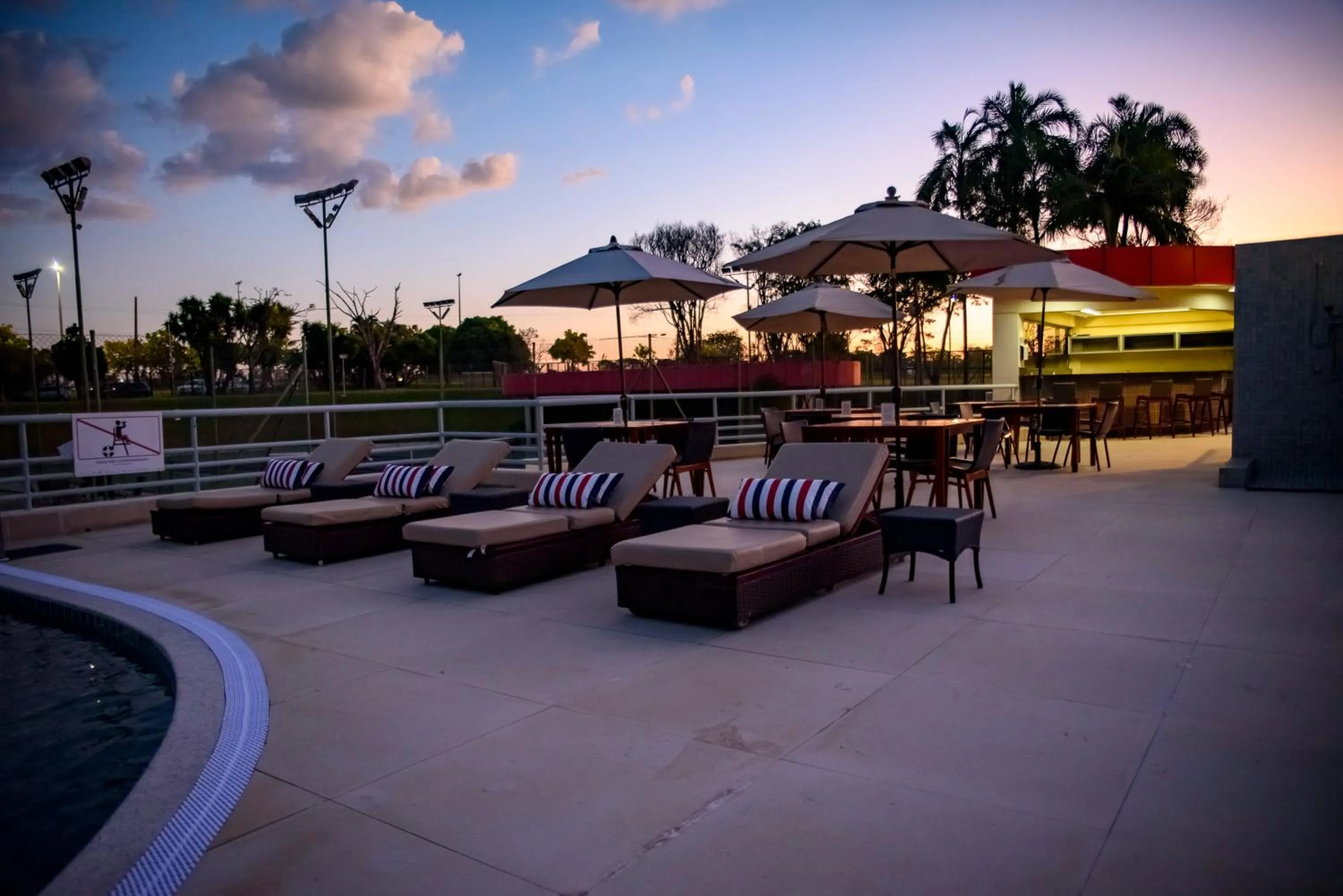 Swimming pool in Golden Tulip Brasília Alvorada