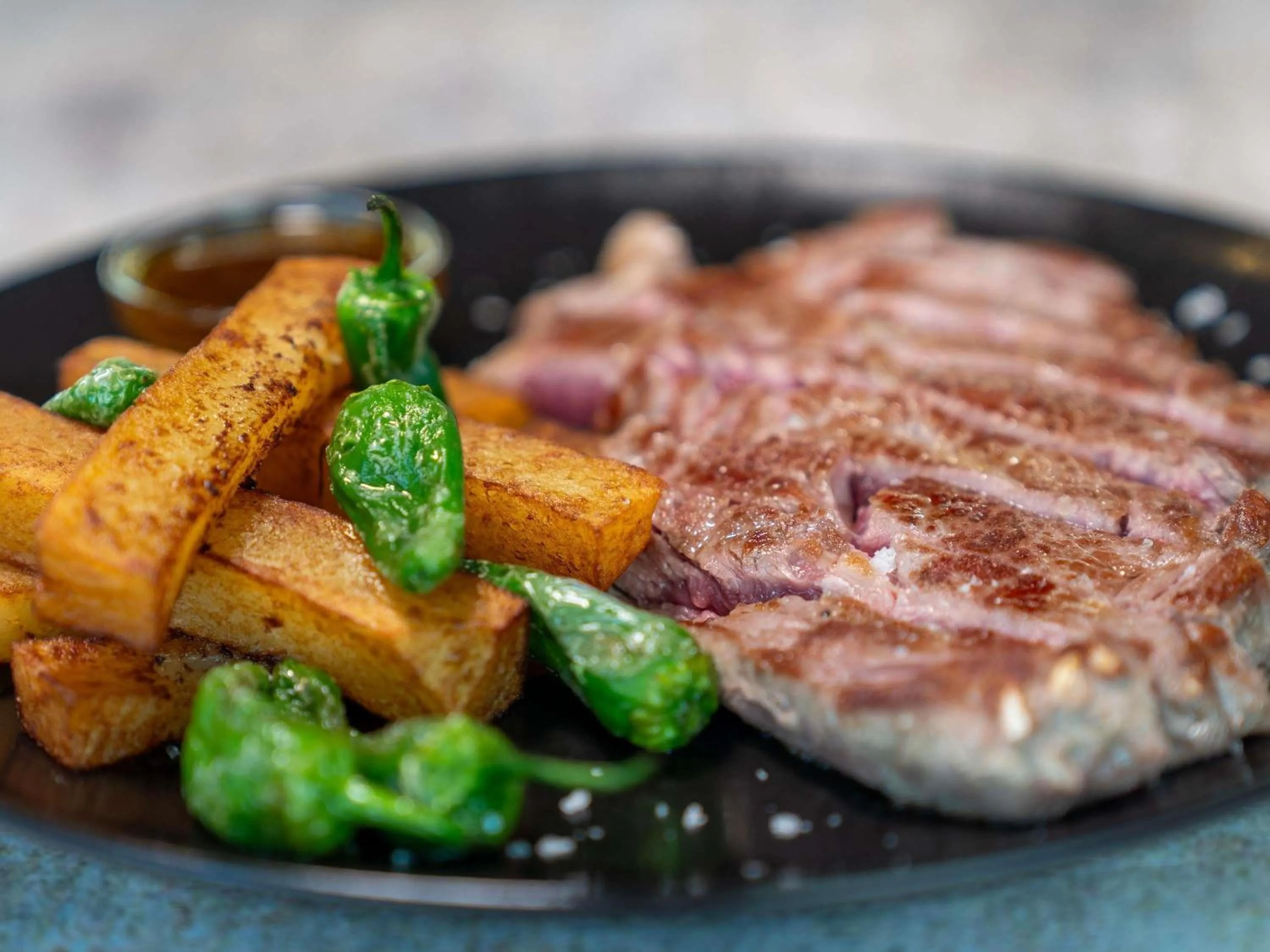 Restaurant/places to eat in Novotel Barcelona City