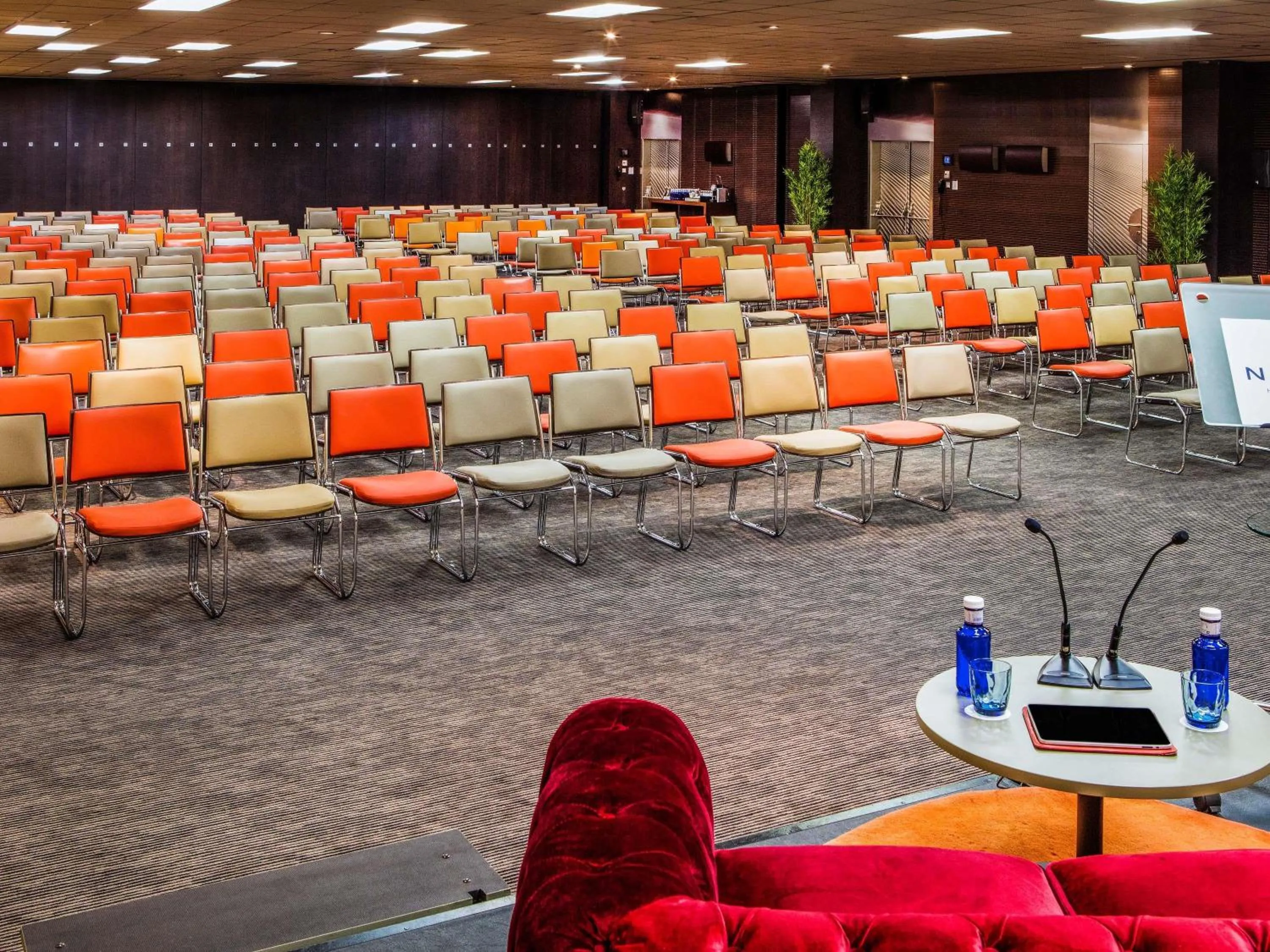 Meeting/conference room in Novotel Barcelona City