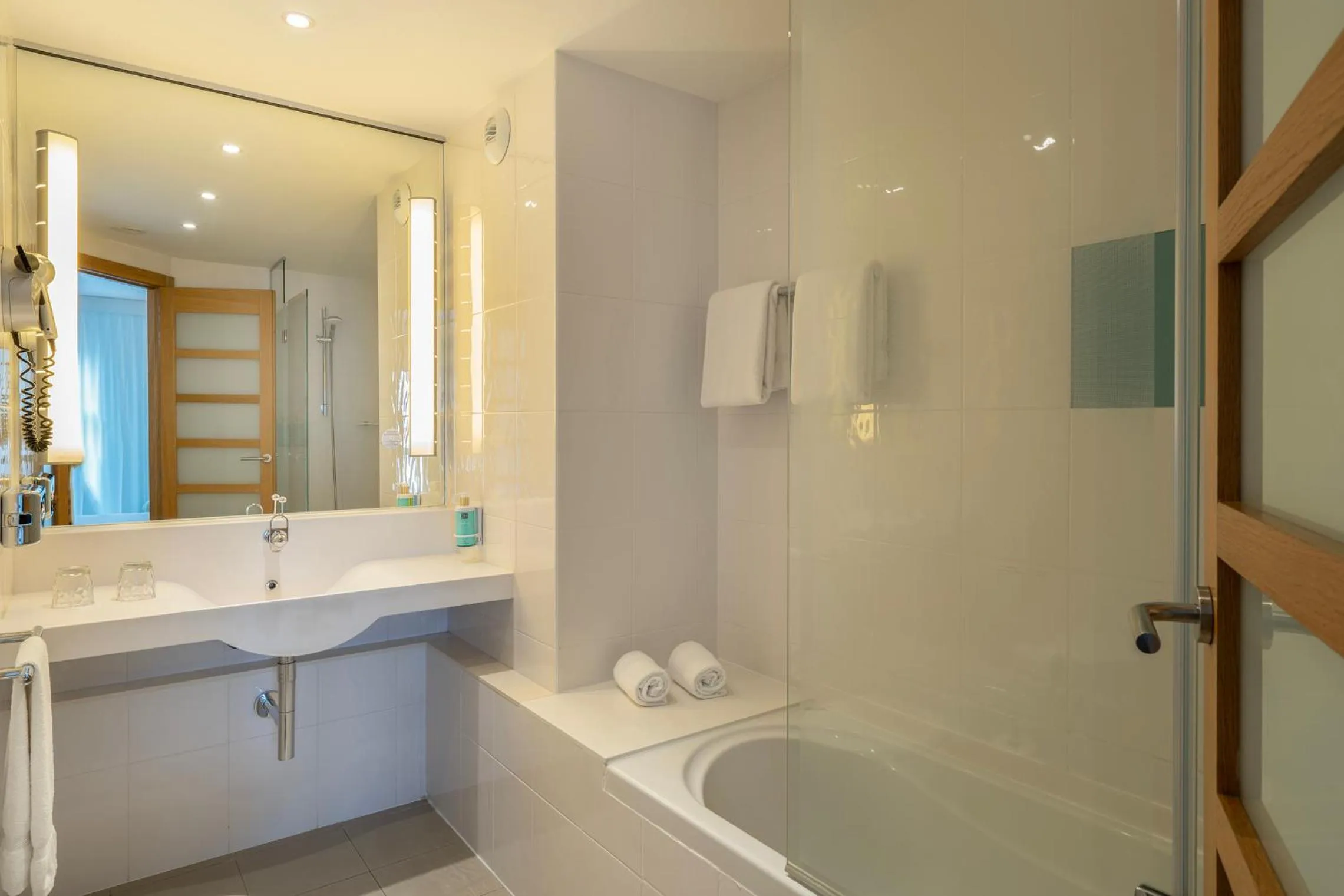 Bathroom in Novotel Barcelona City