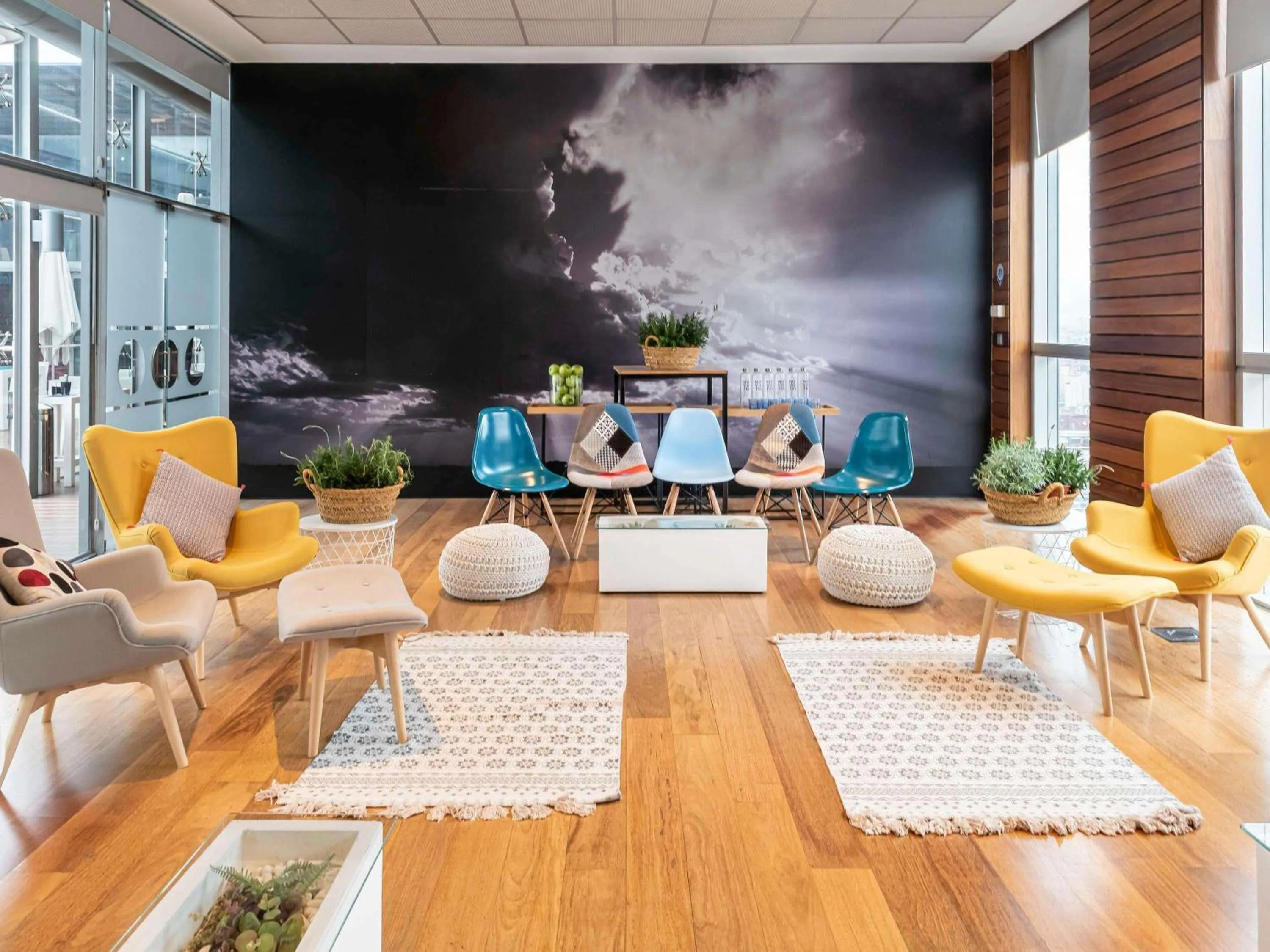 Meeting/conference room in Novotel Barcelona City