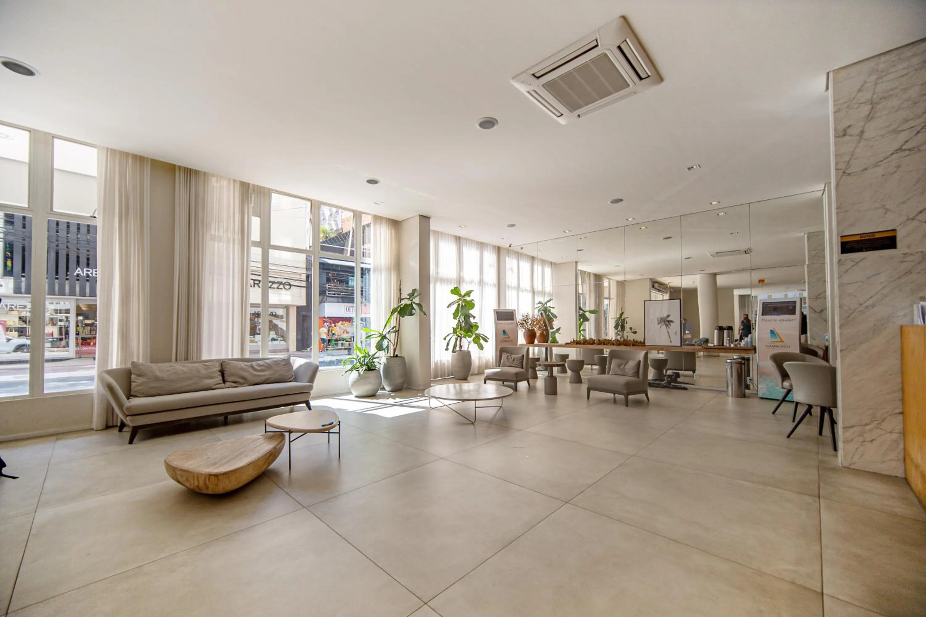Living room in Hotel Plaza Camboriú