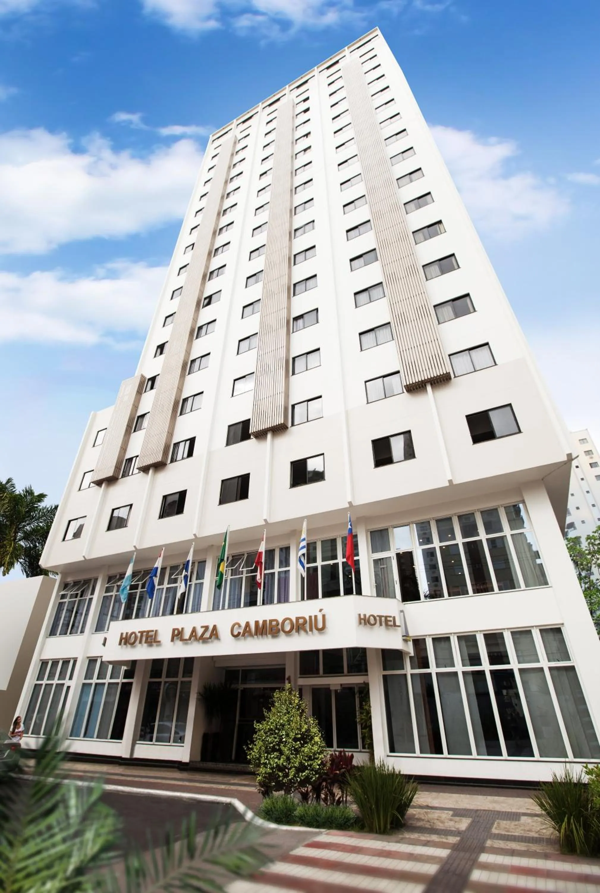 Facade/entrance in Hotel Plaza Camboriú