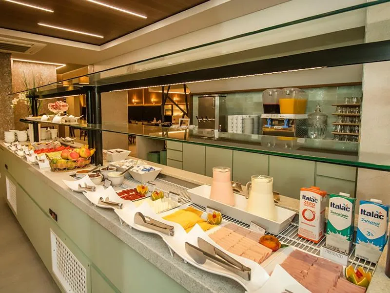 Breakfast in Hotel Plaza Camboriú