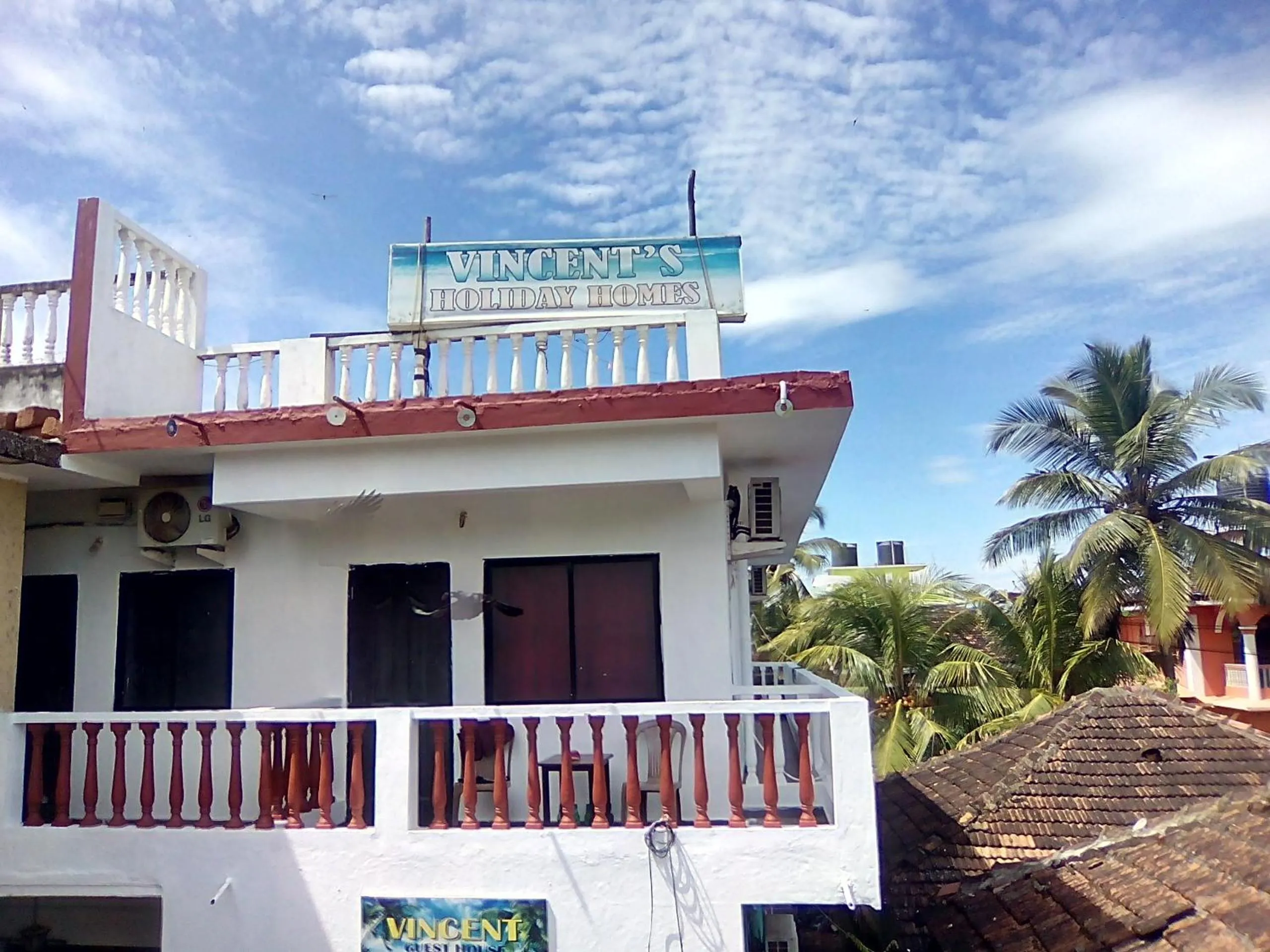 Property building in Vincent's Holiday Home