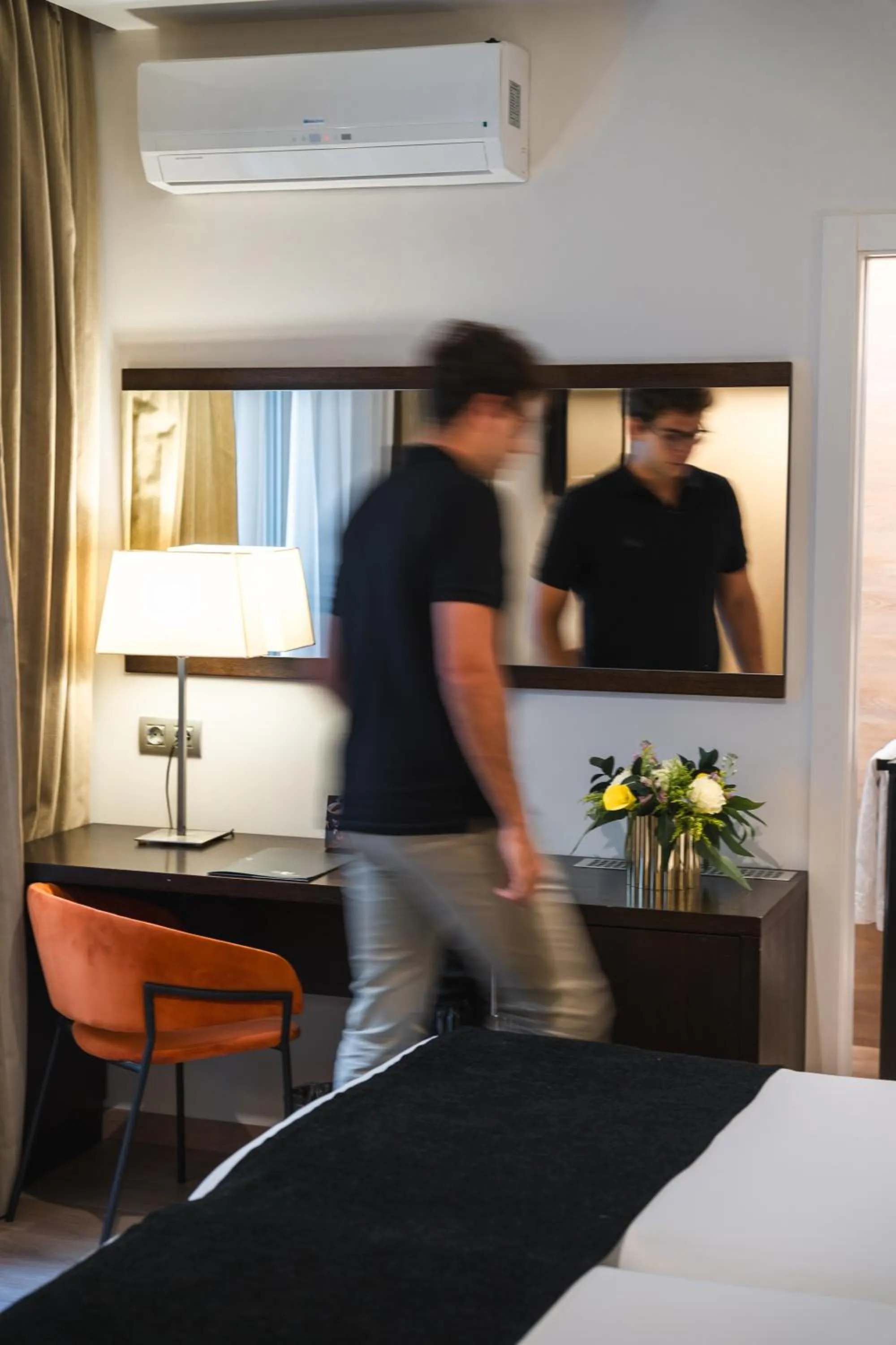 Bedroom, Bed in Hotel Taburiente S.C.Tenerife