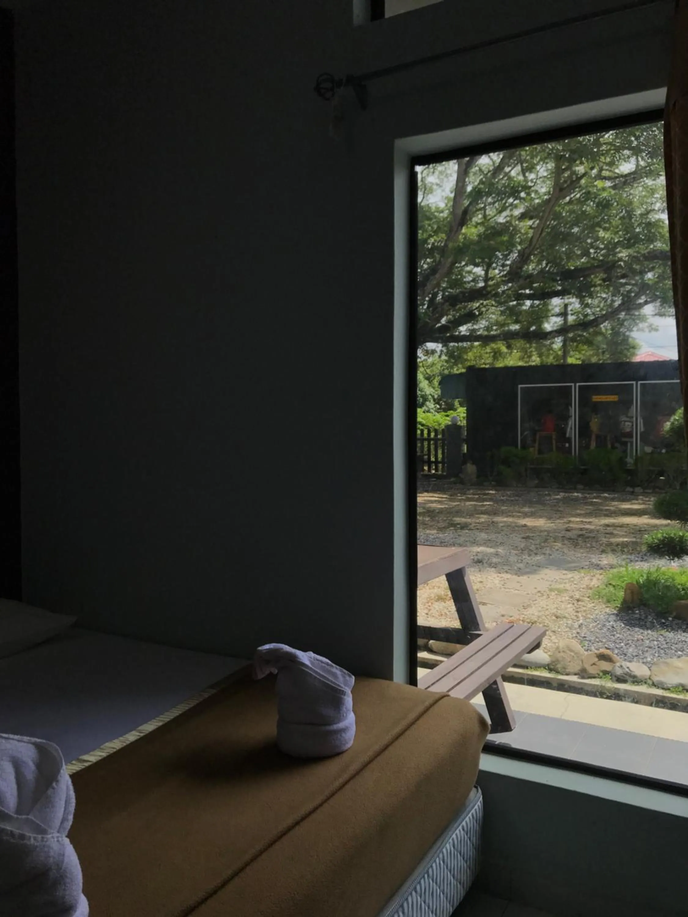 Restaurant/places to eat, Bed in Changlun Chalet