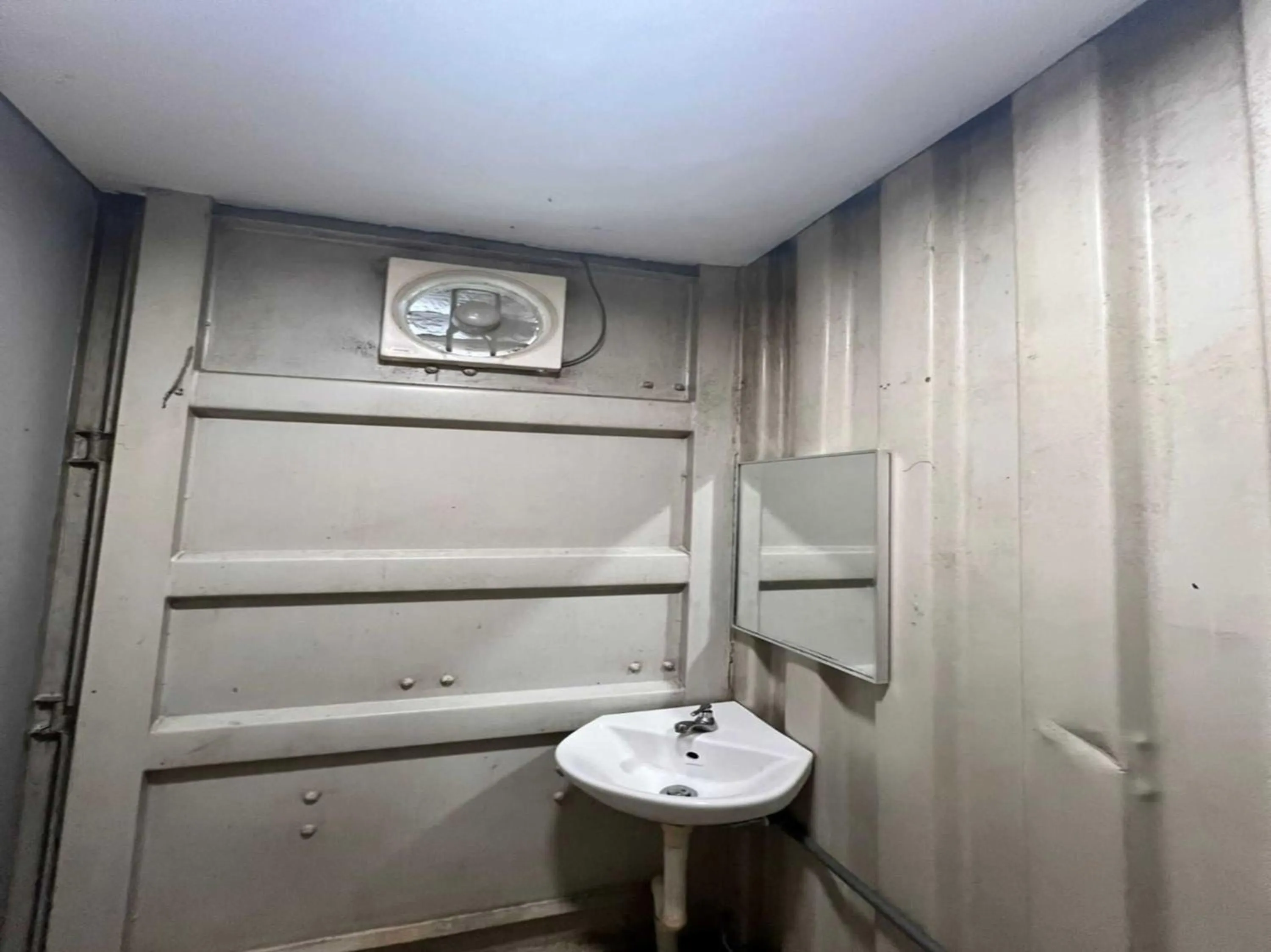 Bathroom in Hotel O Ting Brother Sg Klah Inn