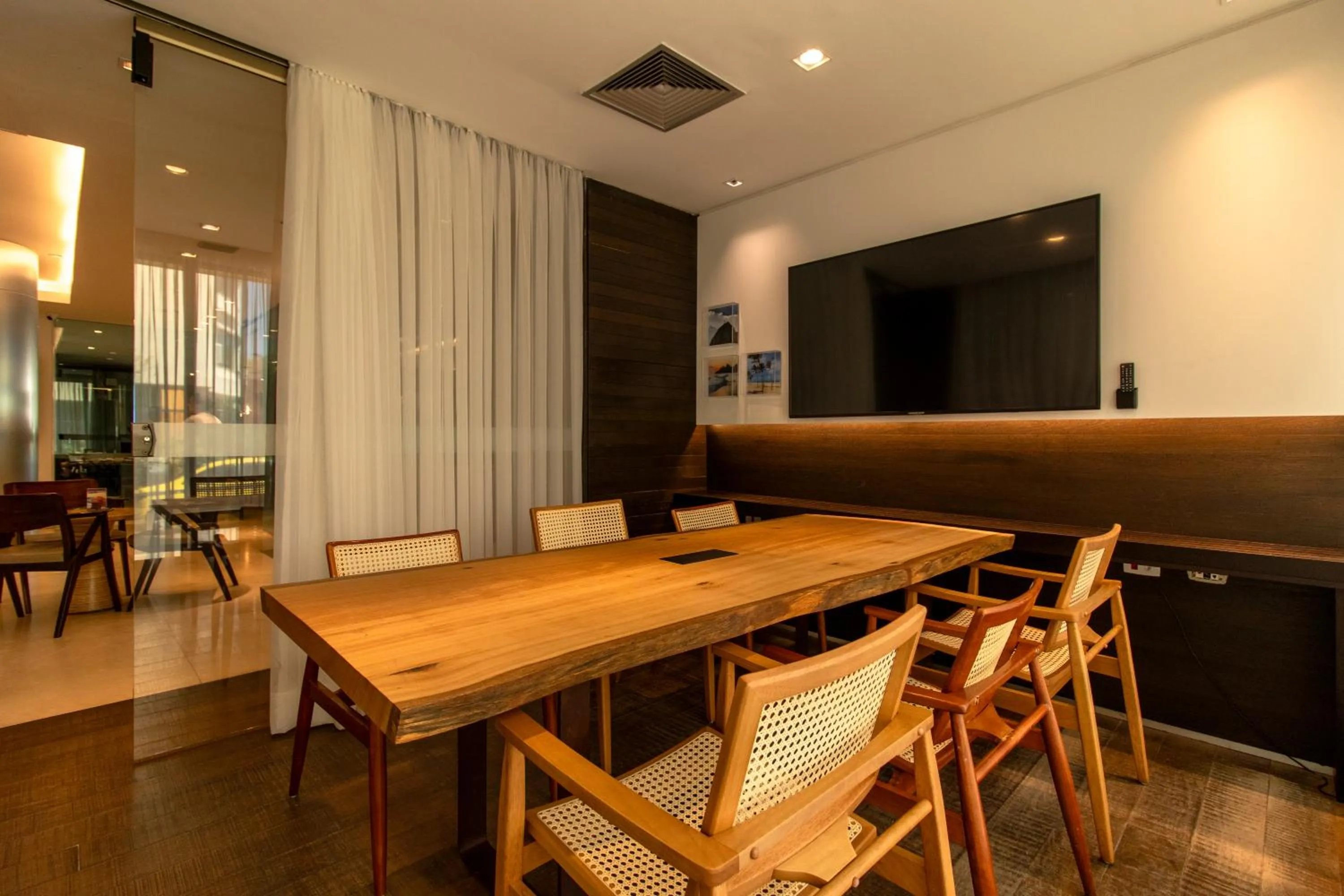 Meeting/conference room in Arena Copacabana Hotel