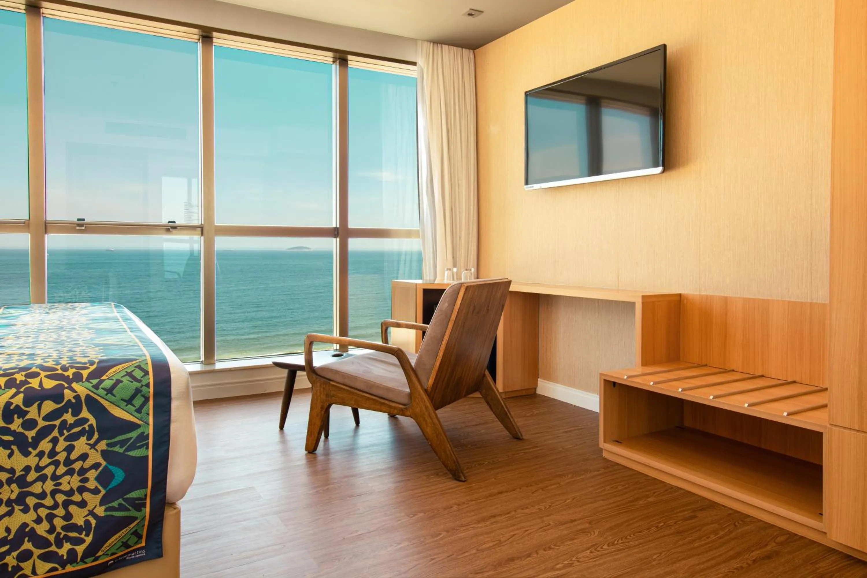 Bedroom in Arena Copacabana Hotel