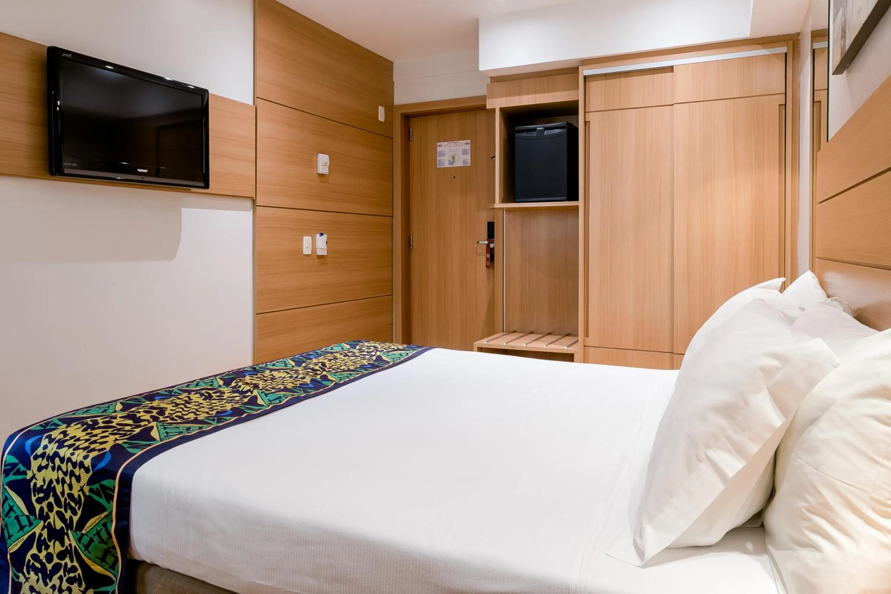 Bed in Arena Copacabana Hotel