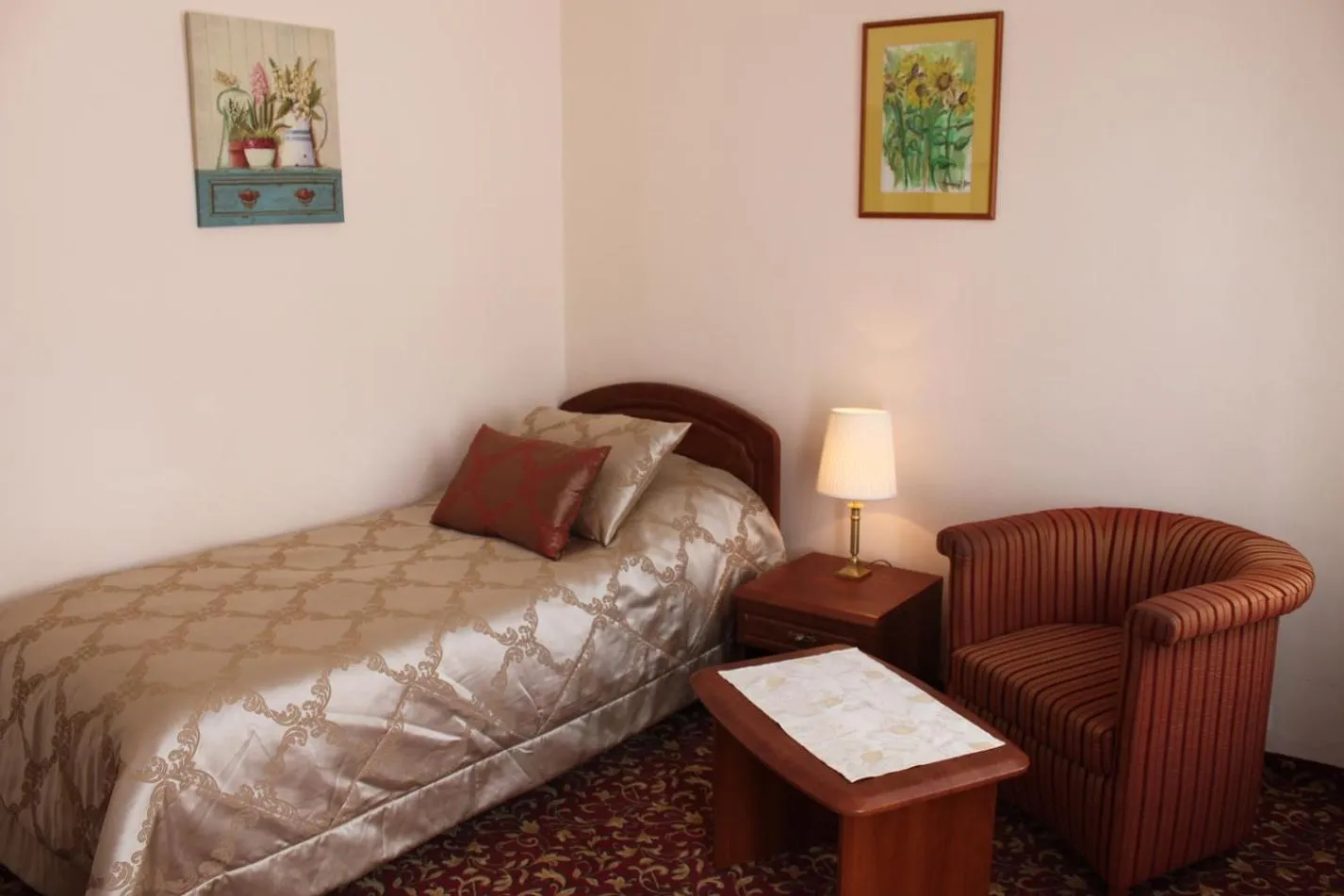 Bed in Spa Hotel Purkyně