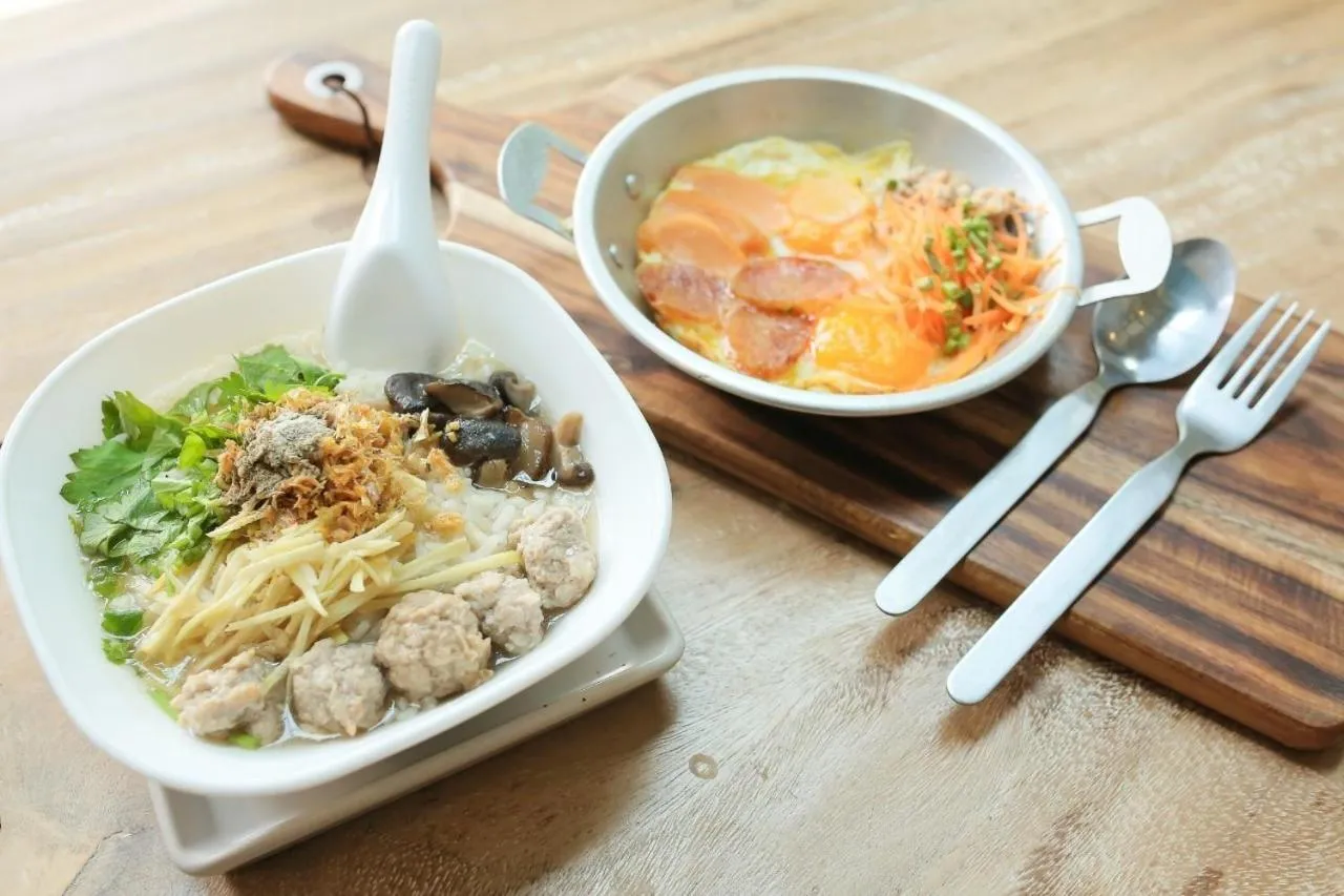 Breakfast in Manonnee