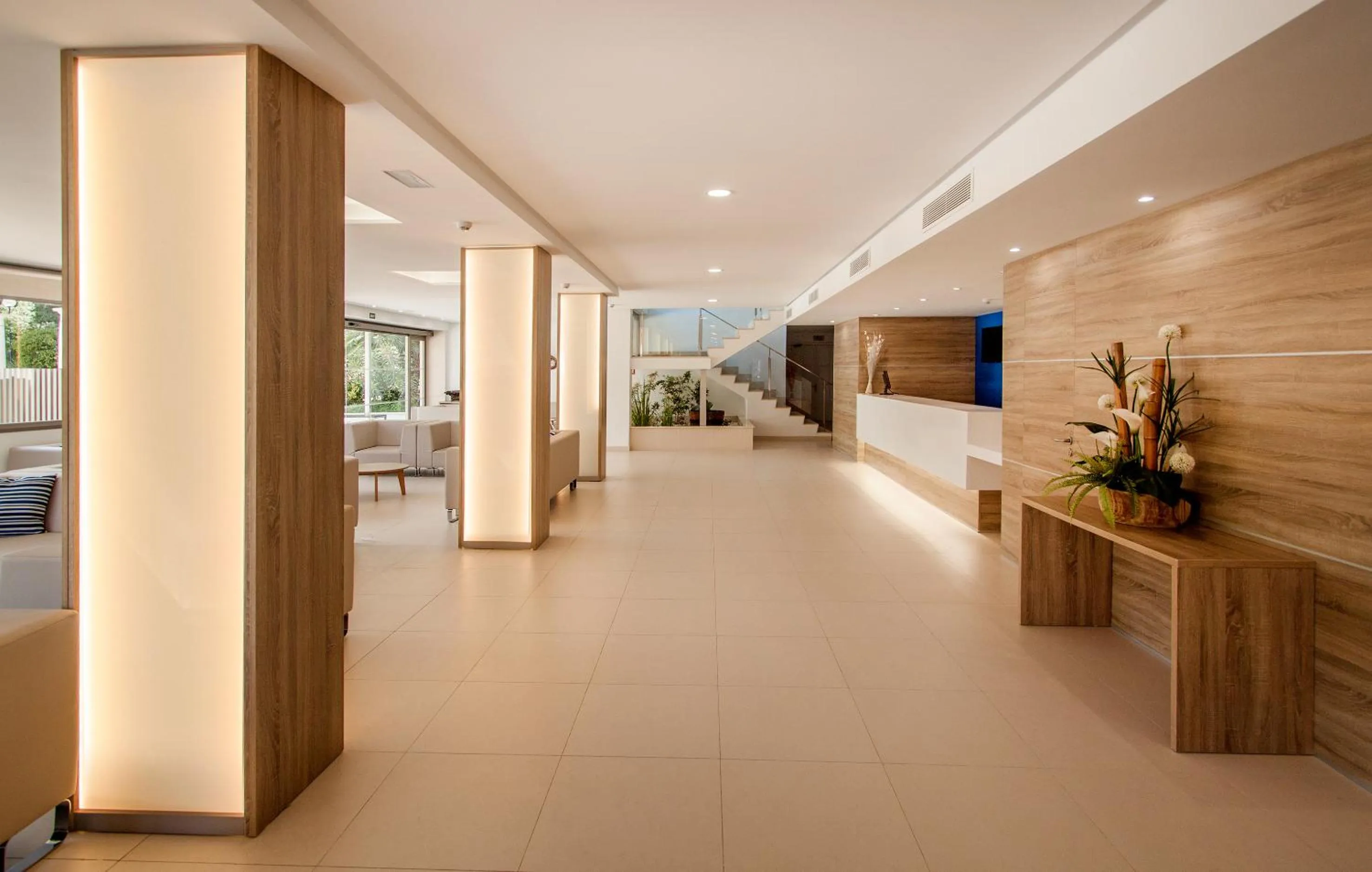 Lobby or reception in Globales Costa de la Calma