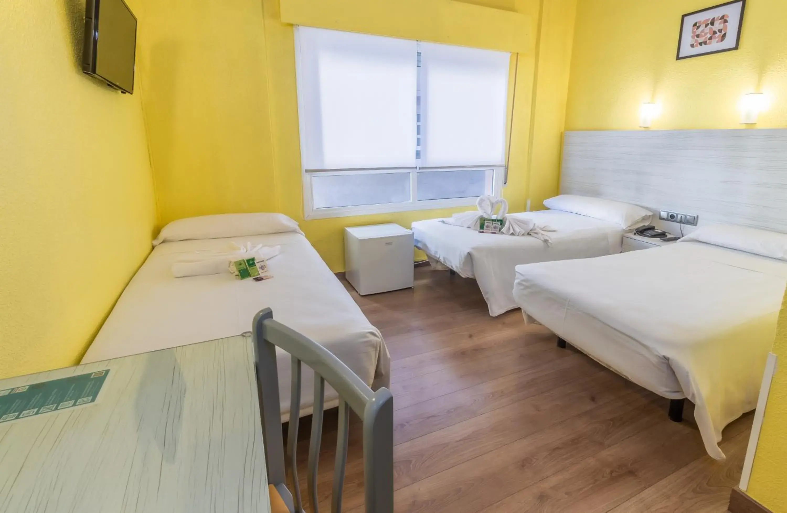 Standard Triple Room in Hotel Universal Murcia Standard Triple Room in Hotel Universal Murcia