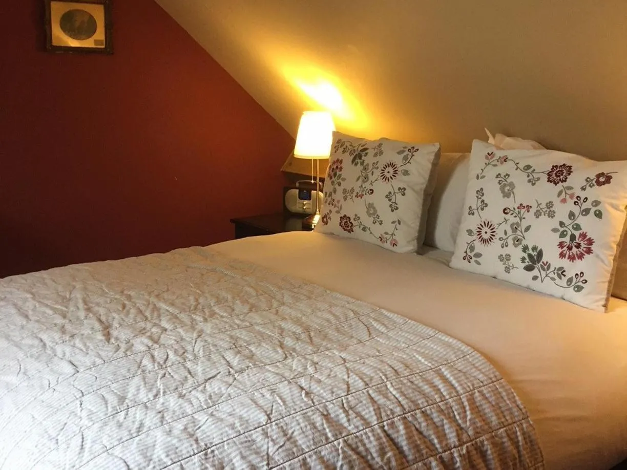 Bedroom, Bed in The Blackboys Inn