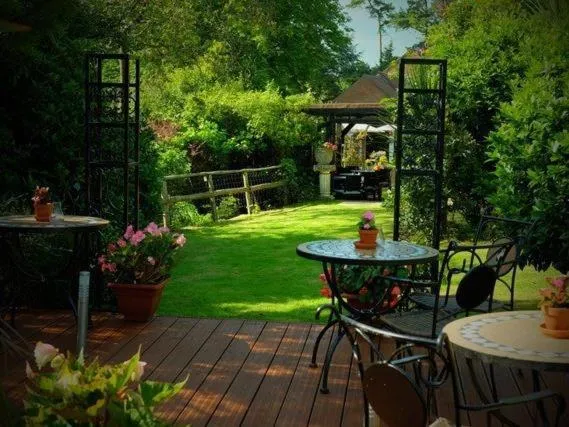 Property building in The Blackboys Inn