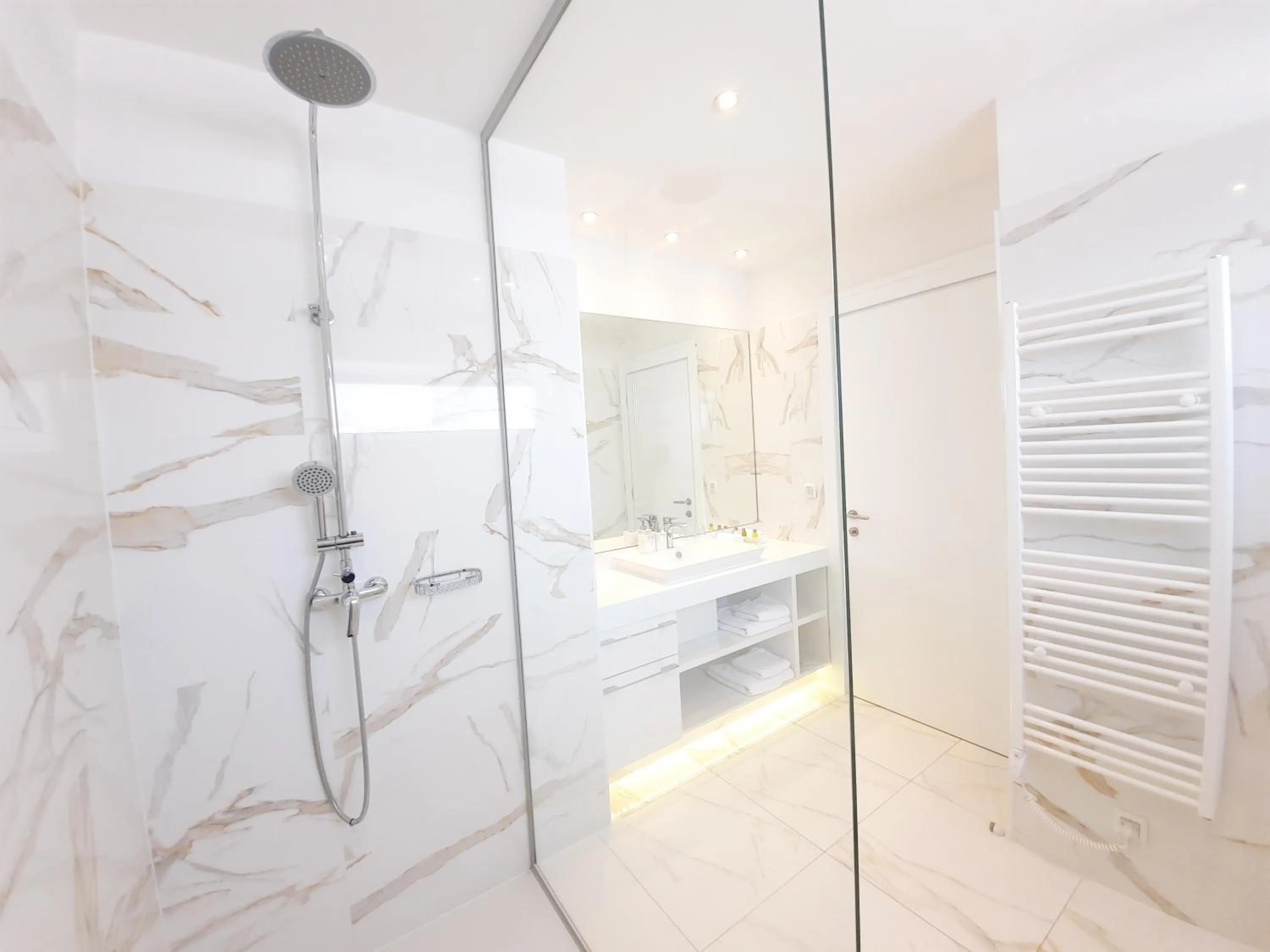 Bathroom in B&B Demar Residence & Dependance