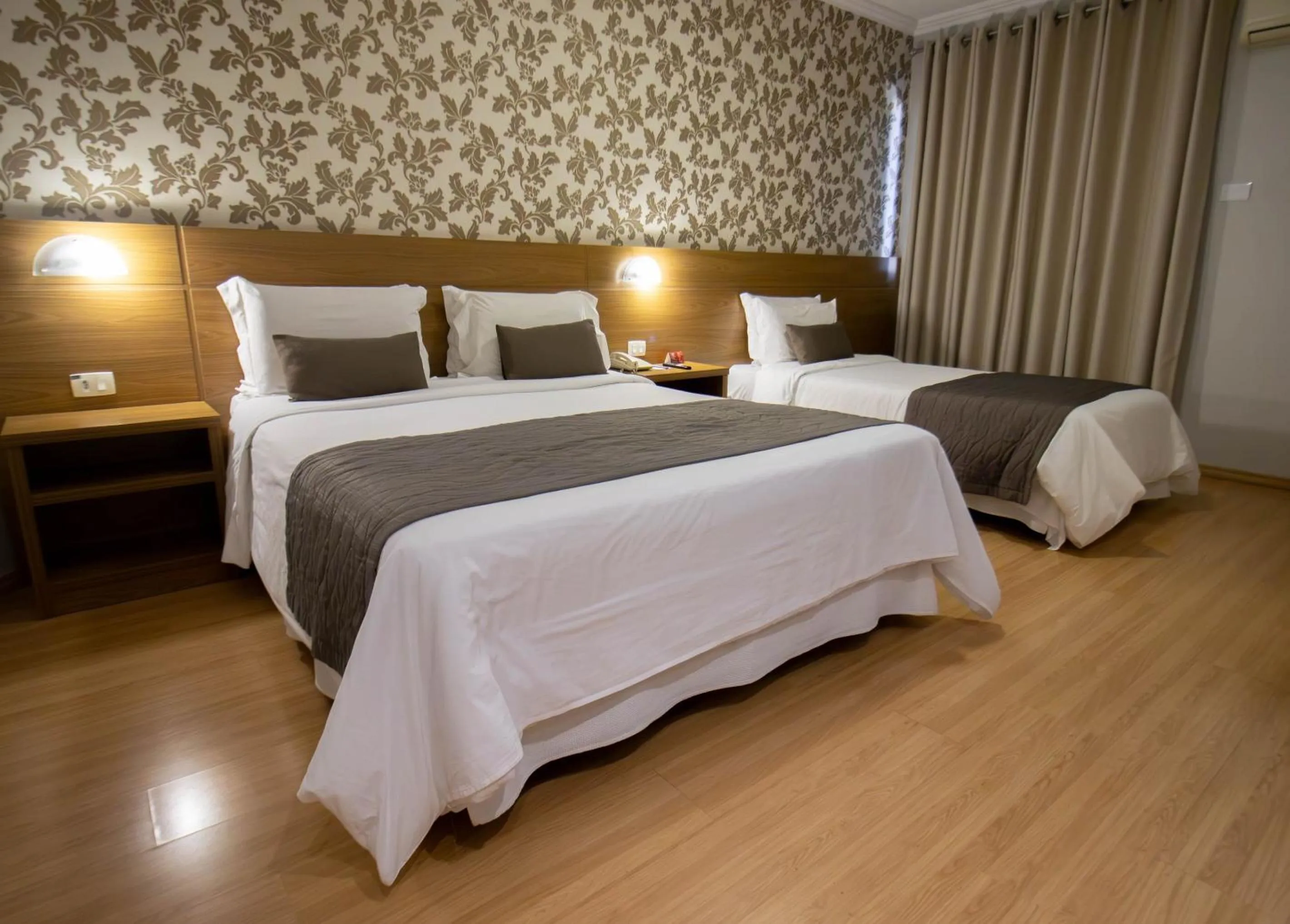 Triple Room in Hotel Rafain Centro