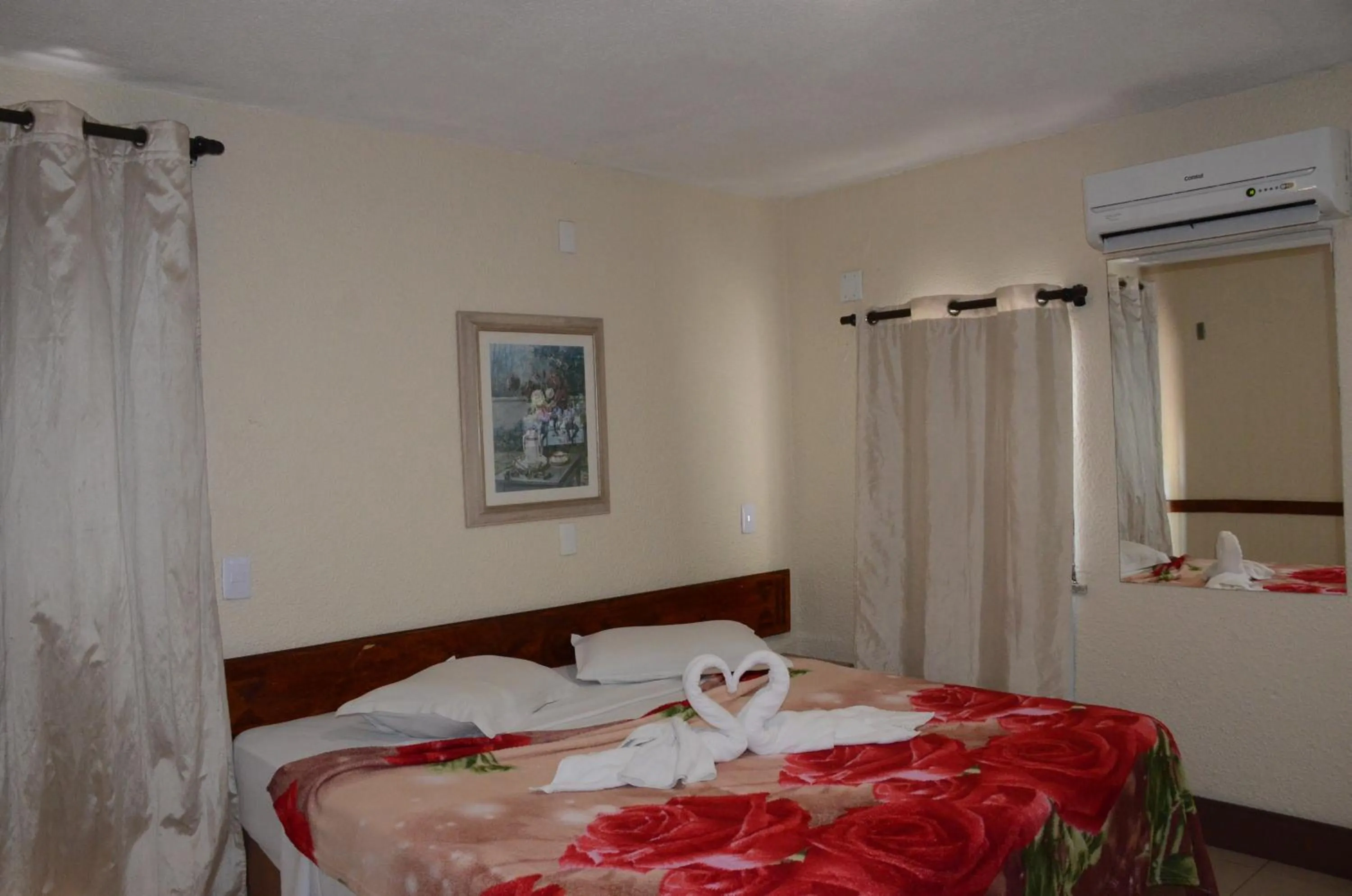 Bed in Ara Mar Praia Hotel