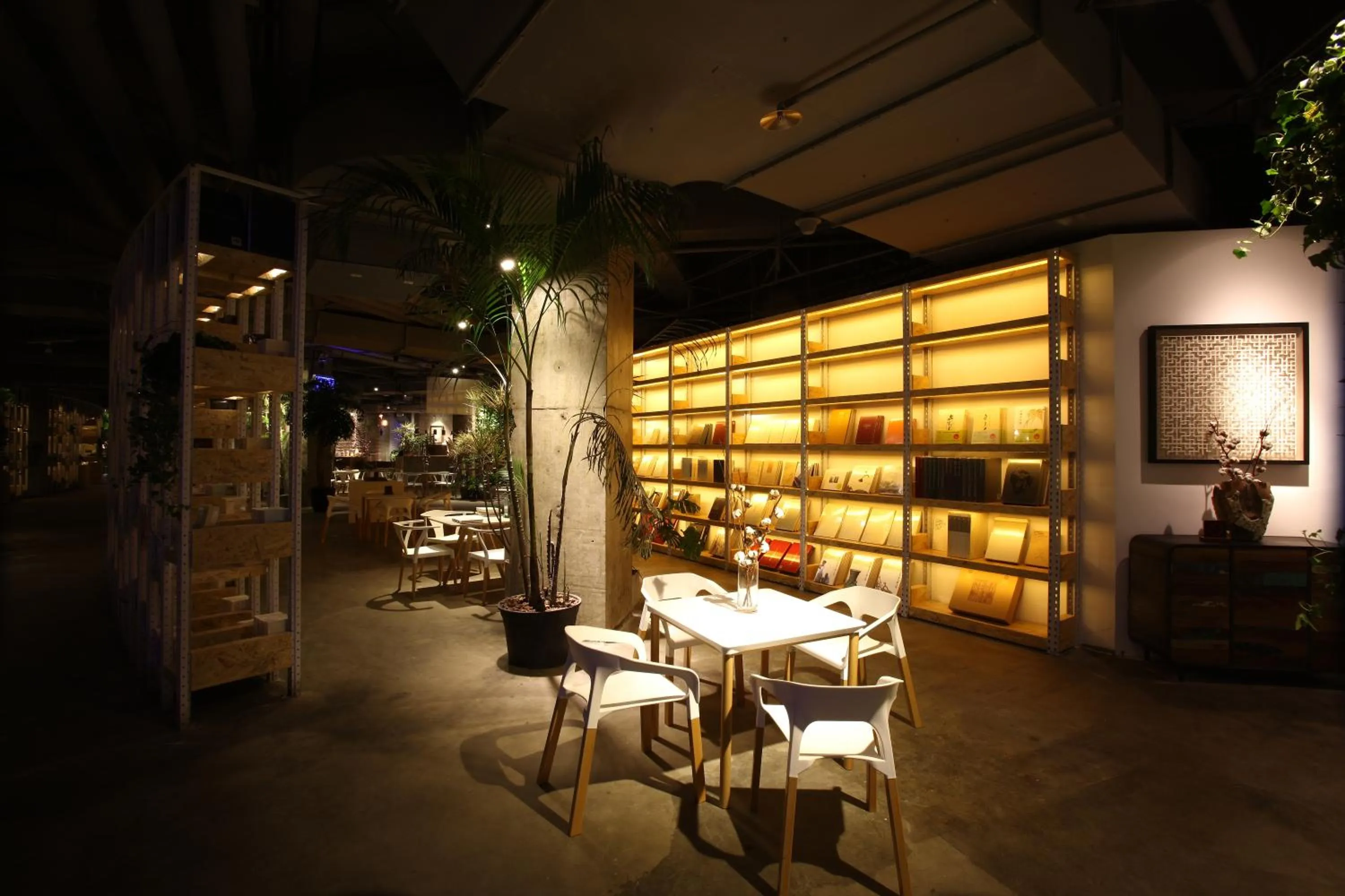 Lounge or bar in Mangrove Tree Resort World Sanya Bay -Elader Palm Tower