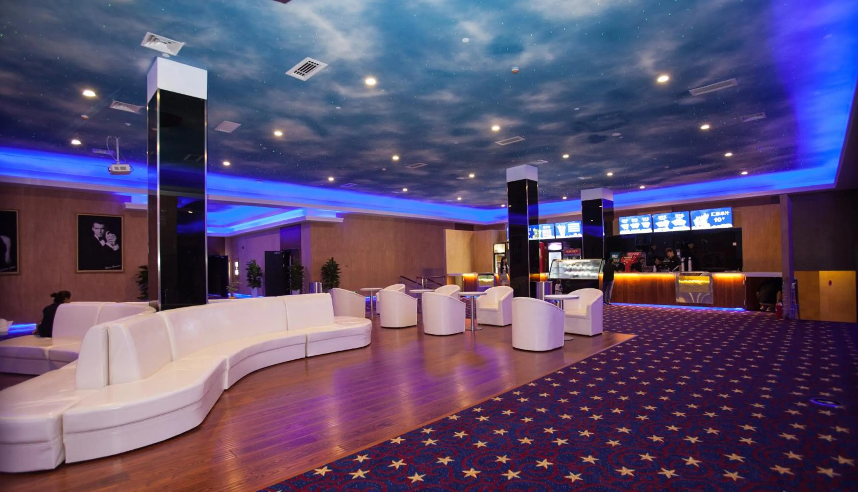 Lobby or reception in Mangrove Tree Resort World Sanya Bay -Elader Palm Tower