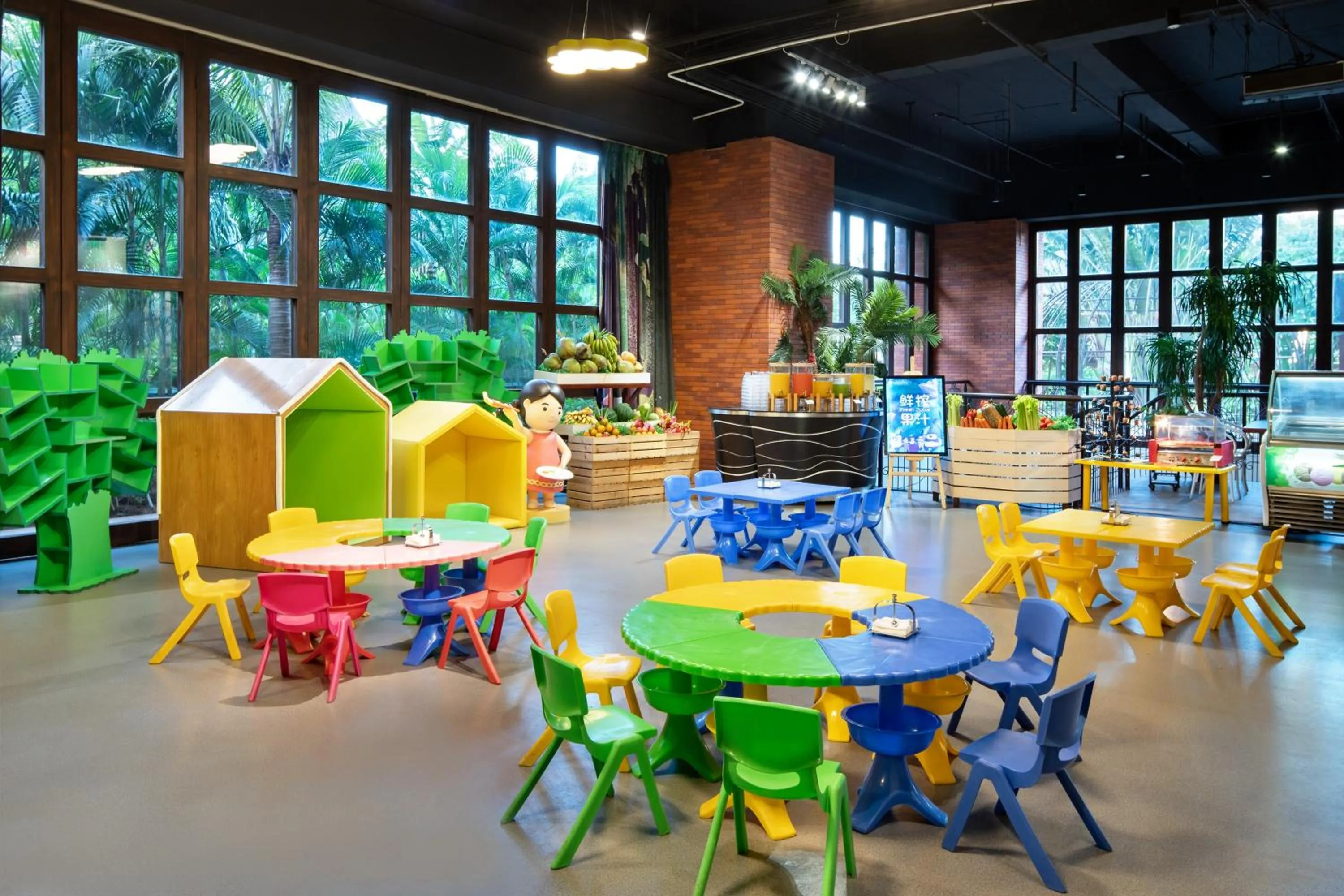 Restaurant/places to eat in Mangrove Tree Resort World Sanya Bay -Elader Palm Tower