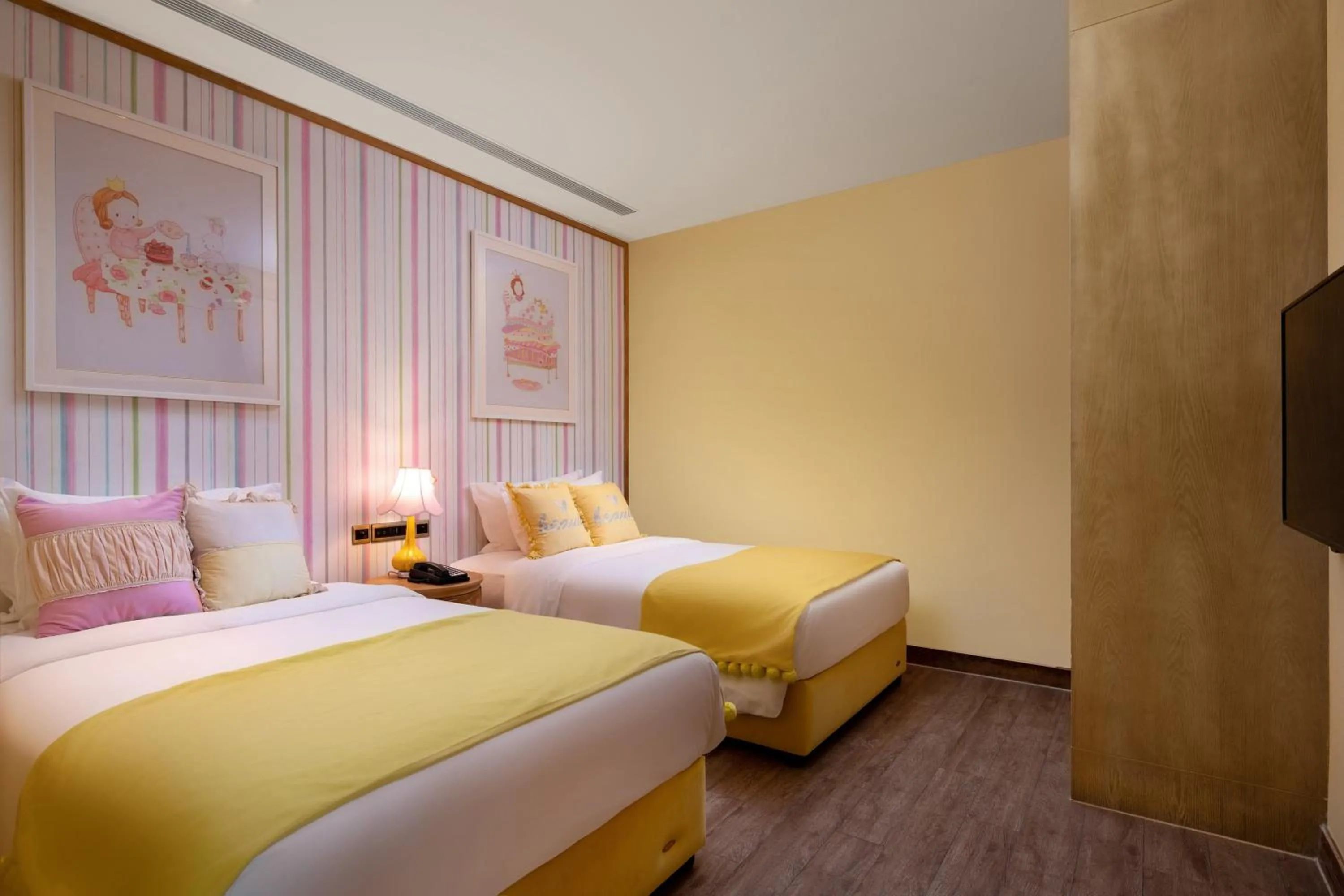 Bedroom, Bed in Mangrove Tree Resort World Sanya Bay -Elader Palm Tower