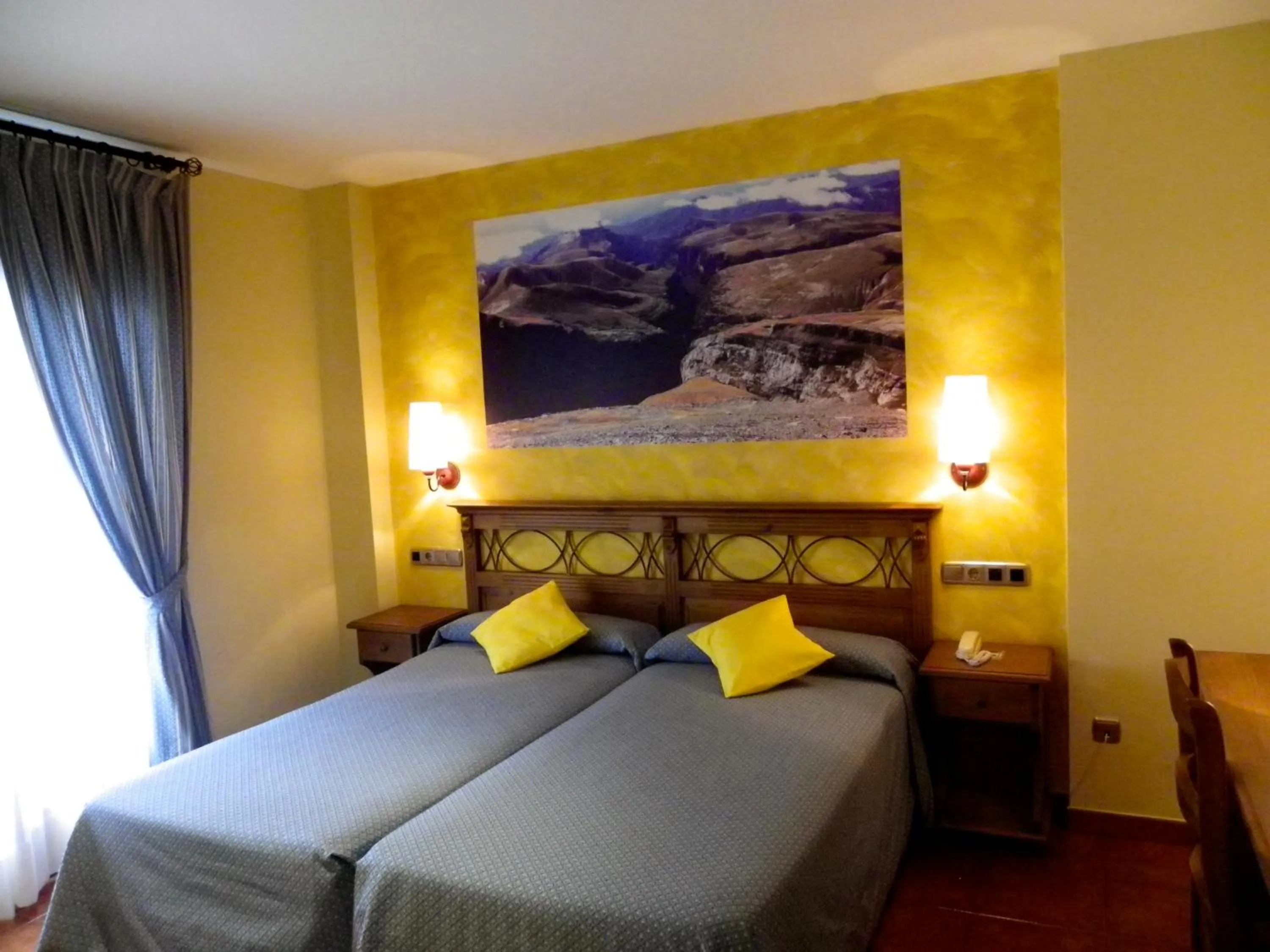 Photo of the whole room, Bed in Hotel Arnal