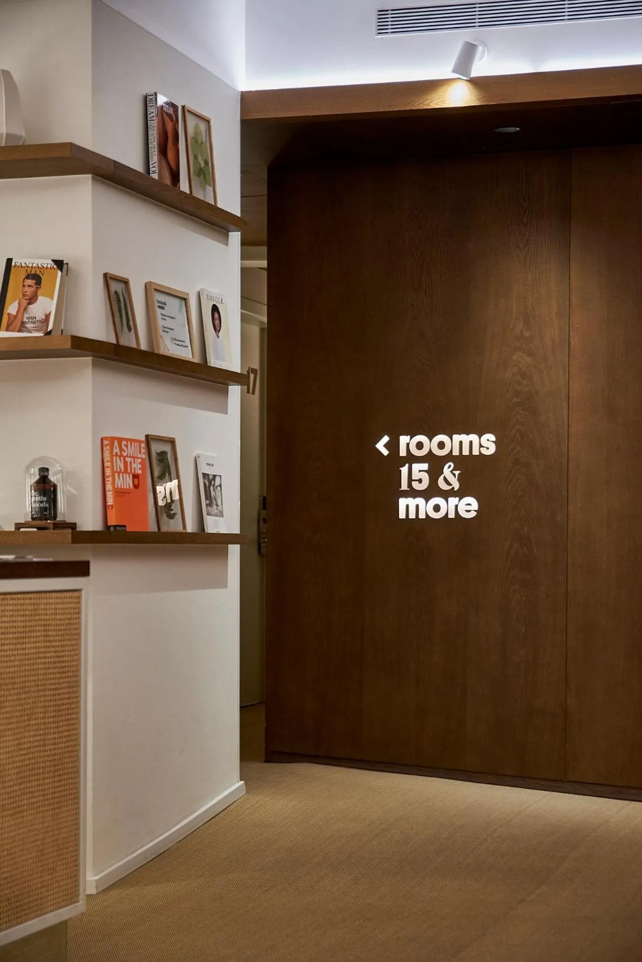 Decorative detail in The Moods Catedral Hostal Boutique