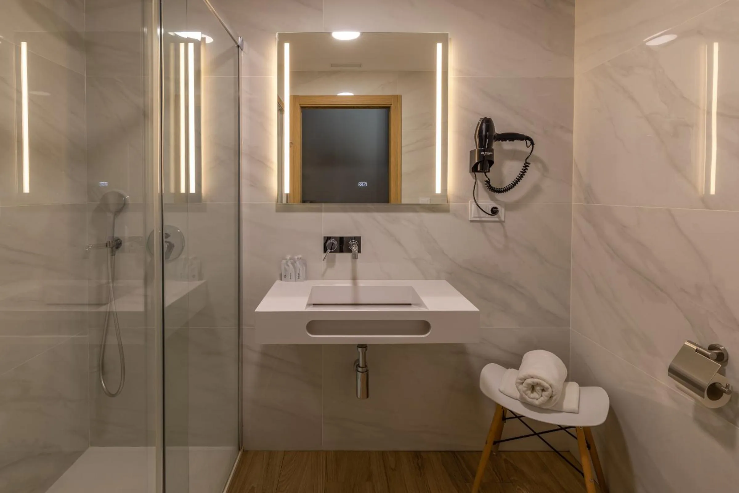 Bathroom in Hotel Europa