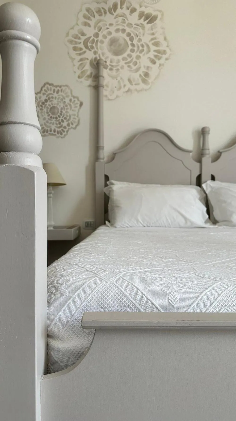 Decorative detail, Bed in Palazzo Conti Camere & Suites