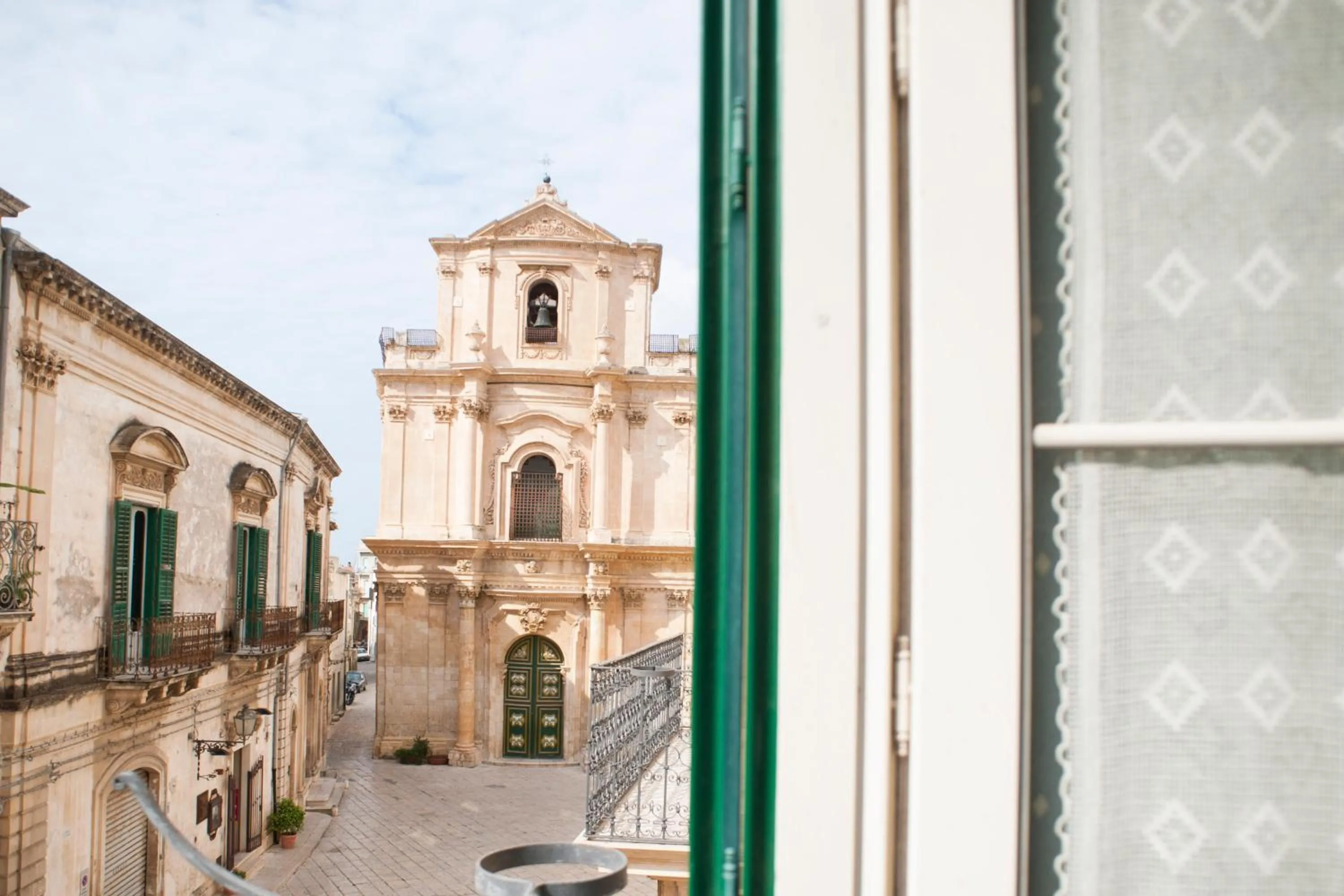 City view in Palazzo Conti Camere & Suites