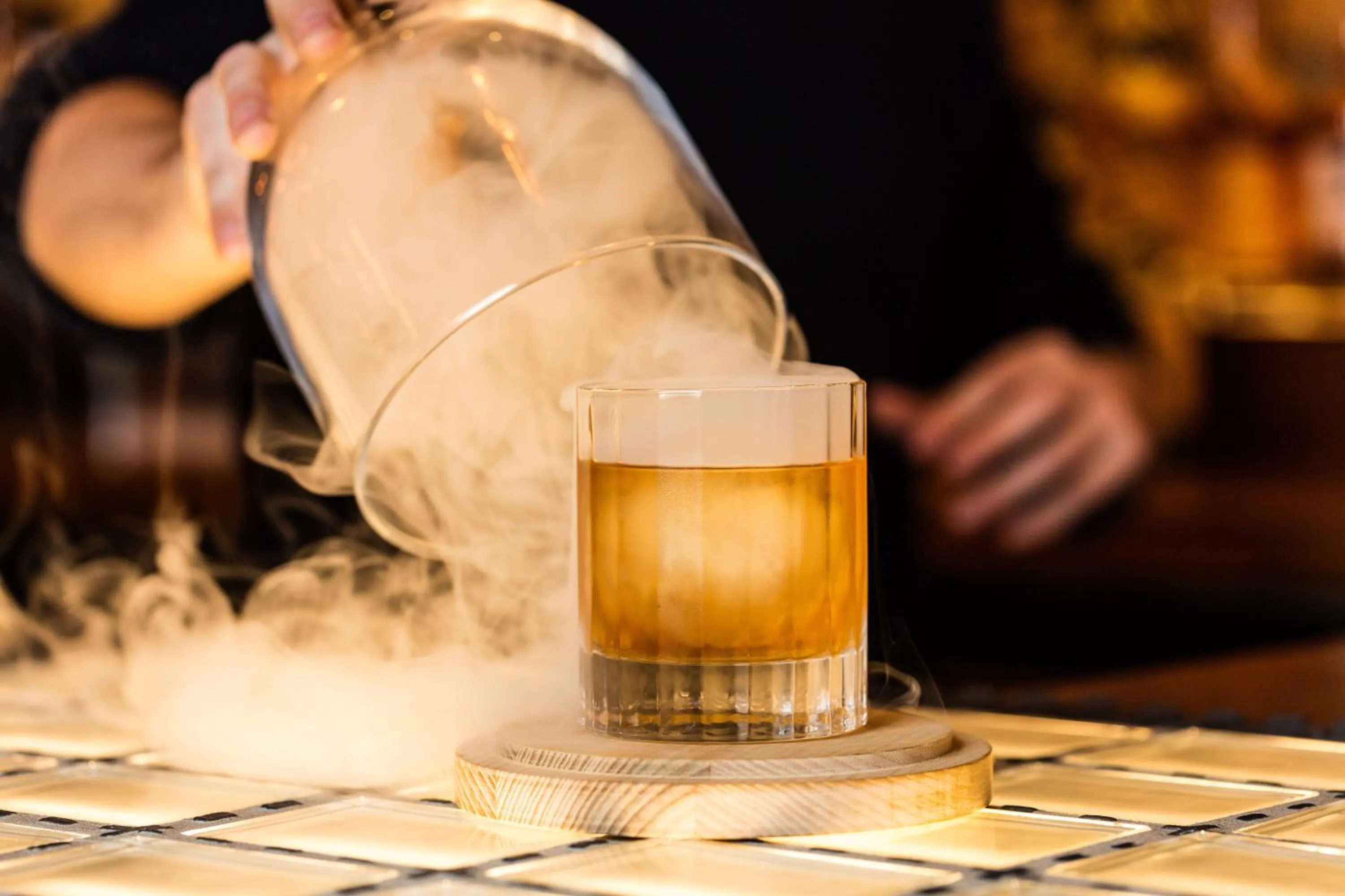 Food and drinks in Fox and Anchor