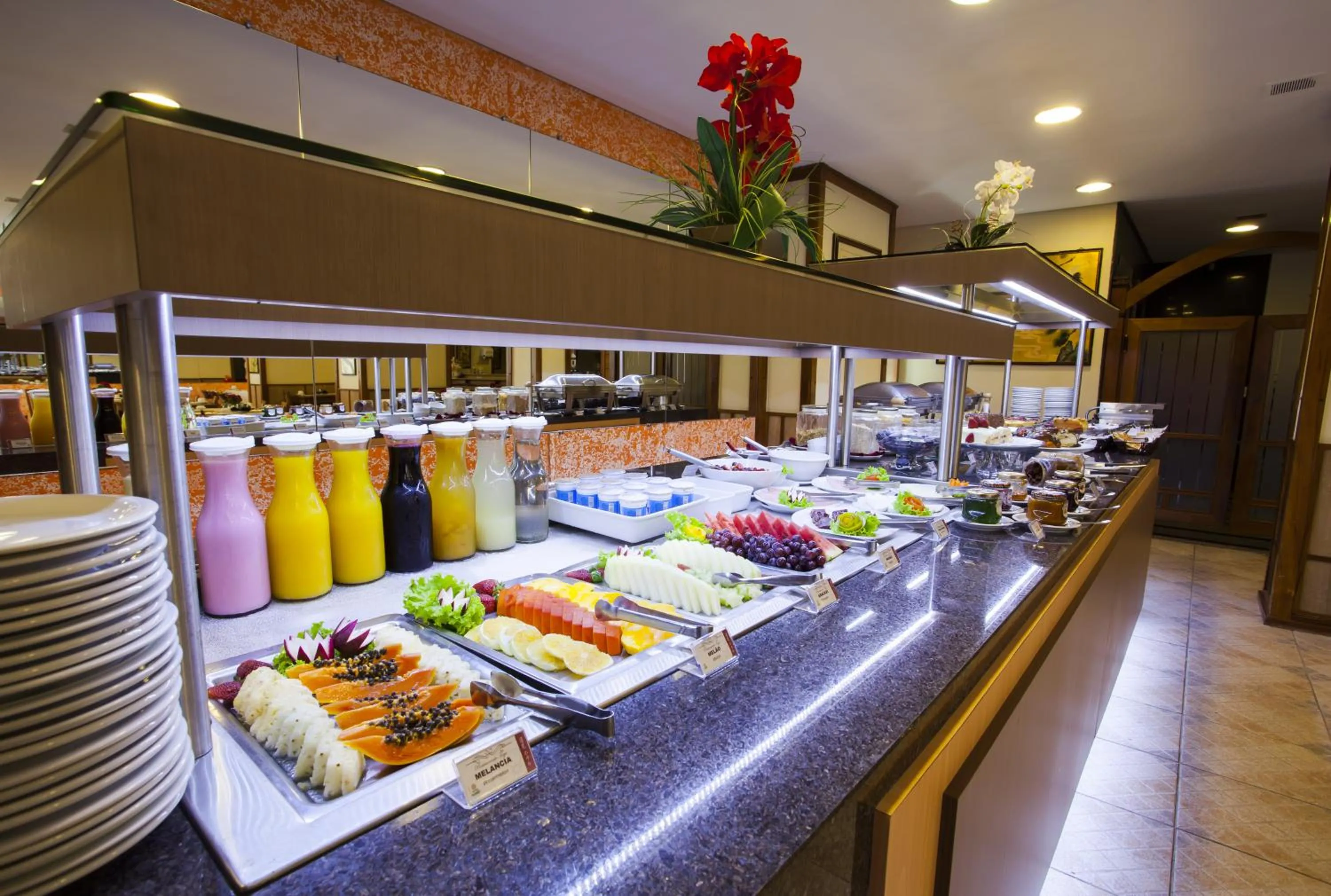 Restaurant/places to eat in Hotel Nikko