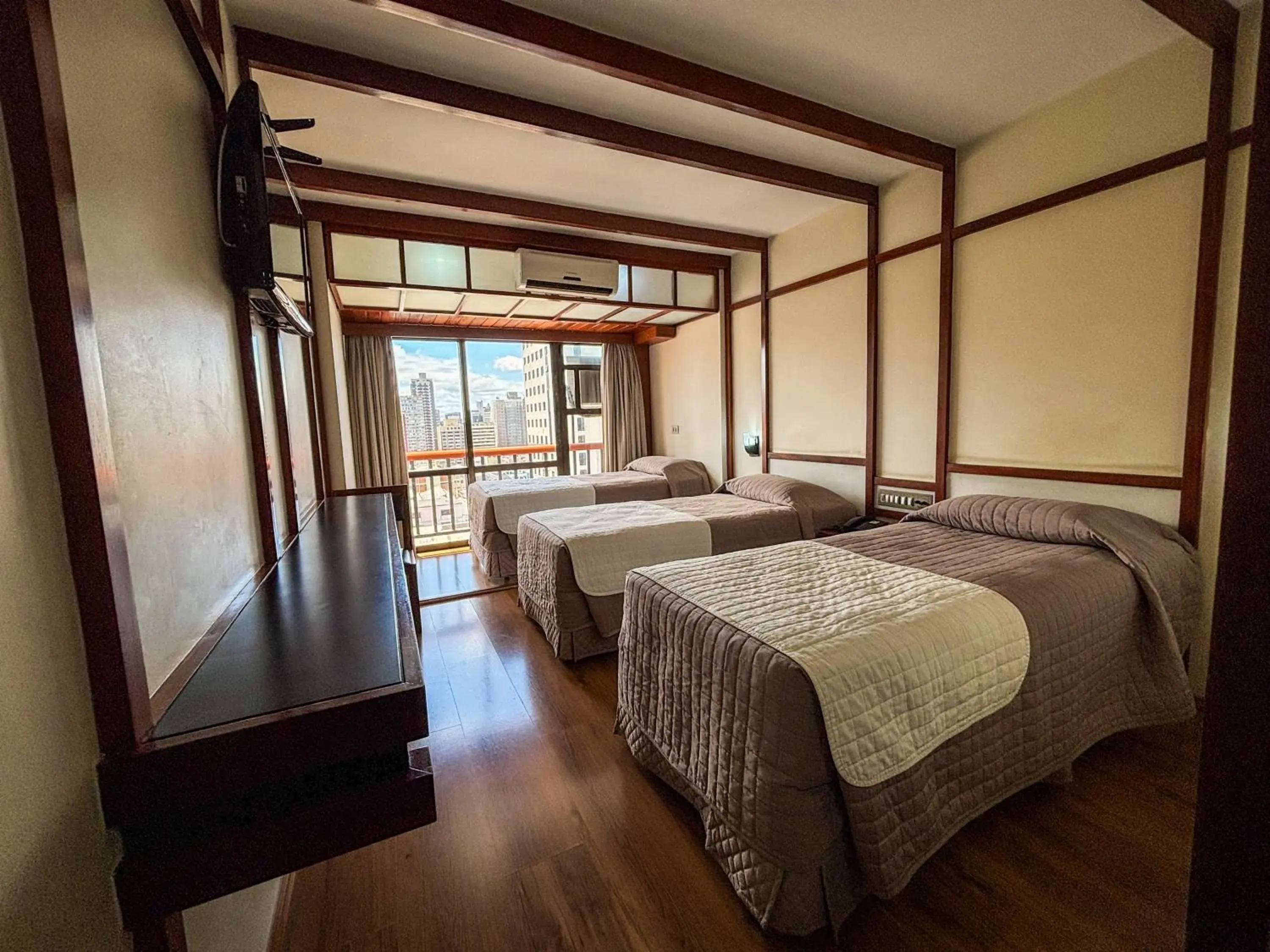 Standard Triple Room with 3 Single Beds in Hotel Nikko Standard Triple Room with 3 Single Beds in Hotel Nikko