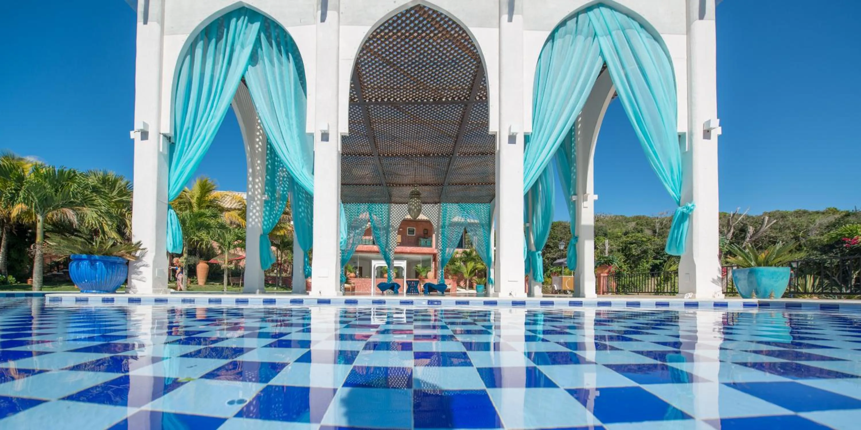 Swimming pool in Pedra da Laguna Boutique Hotel SPA