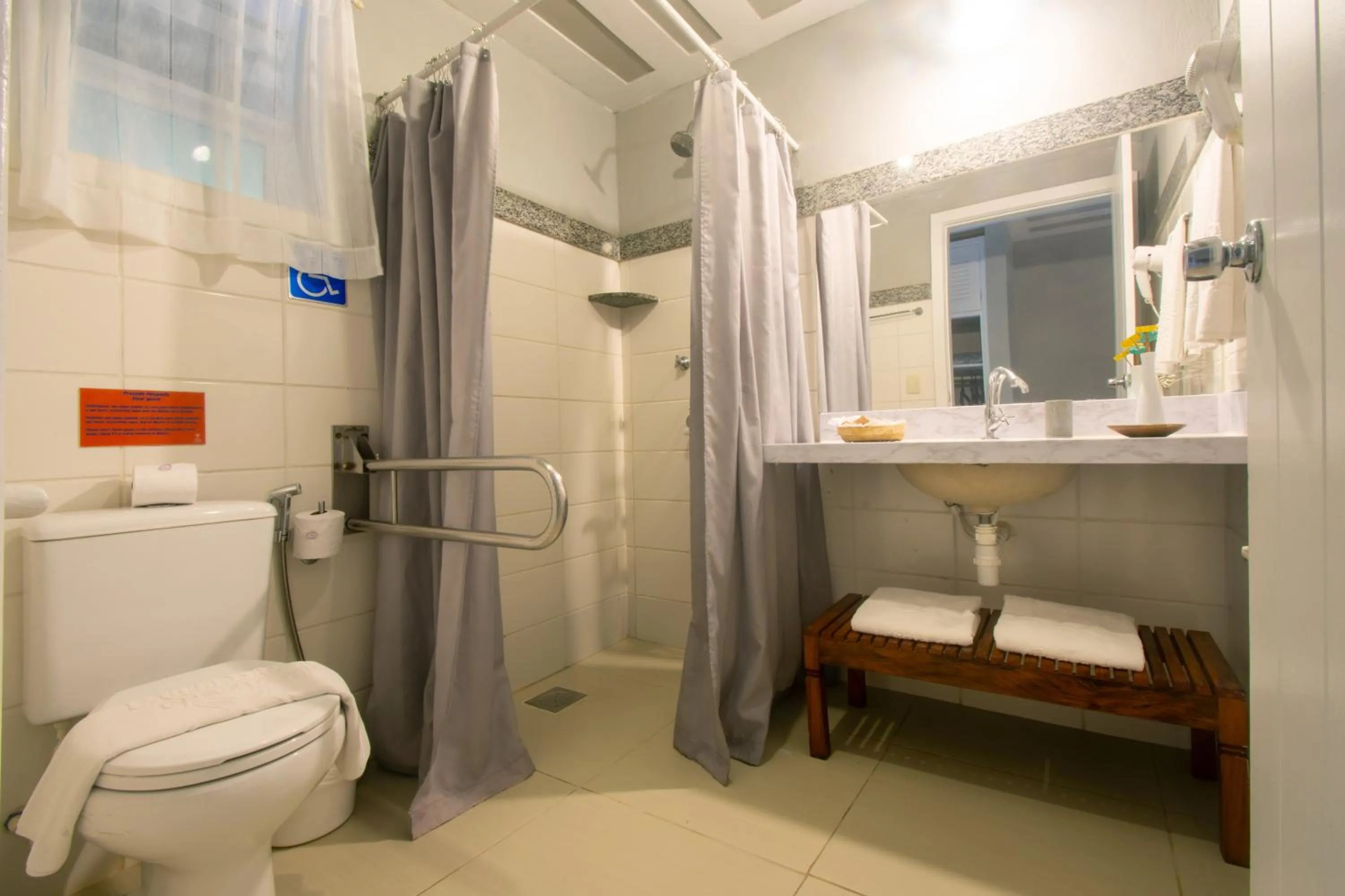 acessibility in Pedra da Laguna Boutique Hotel SPA