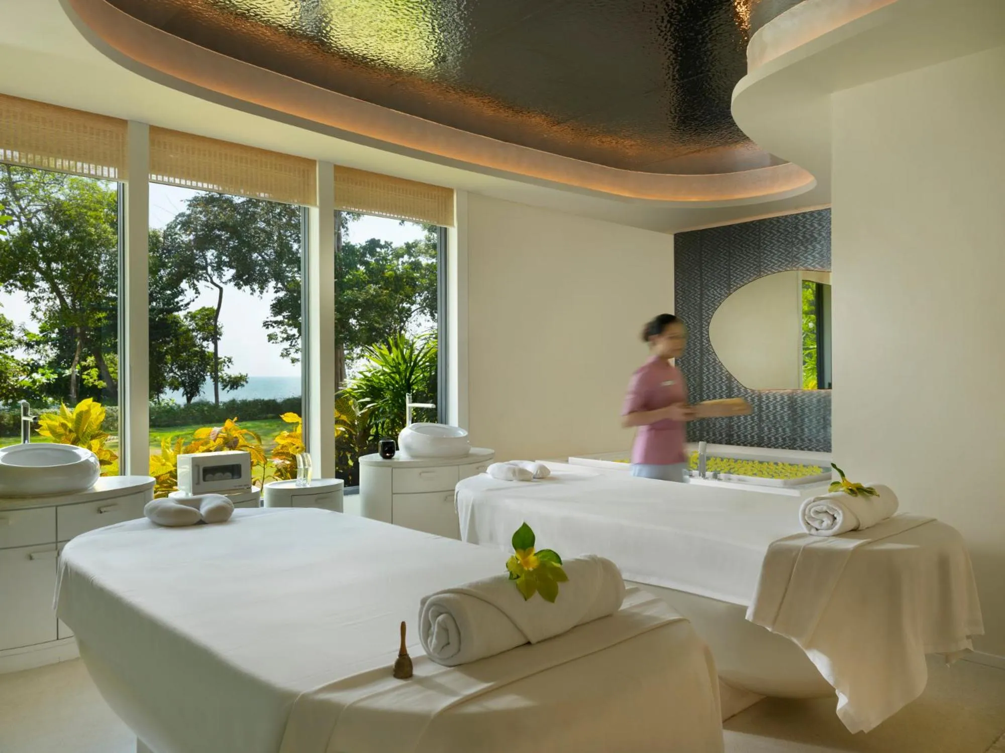 Spa and wellness centre/facilities in The ShellSea Krabi I Luxury Beach Front Resort & Pool Villa