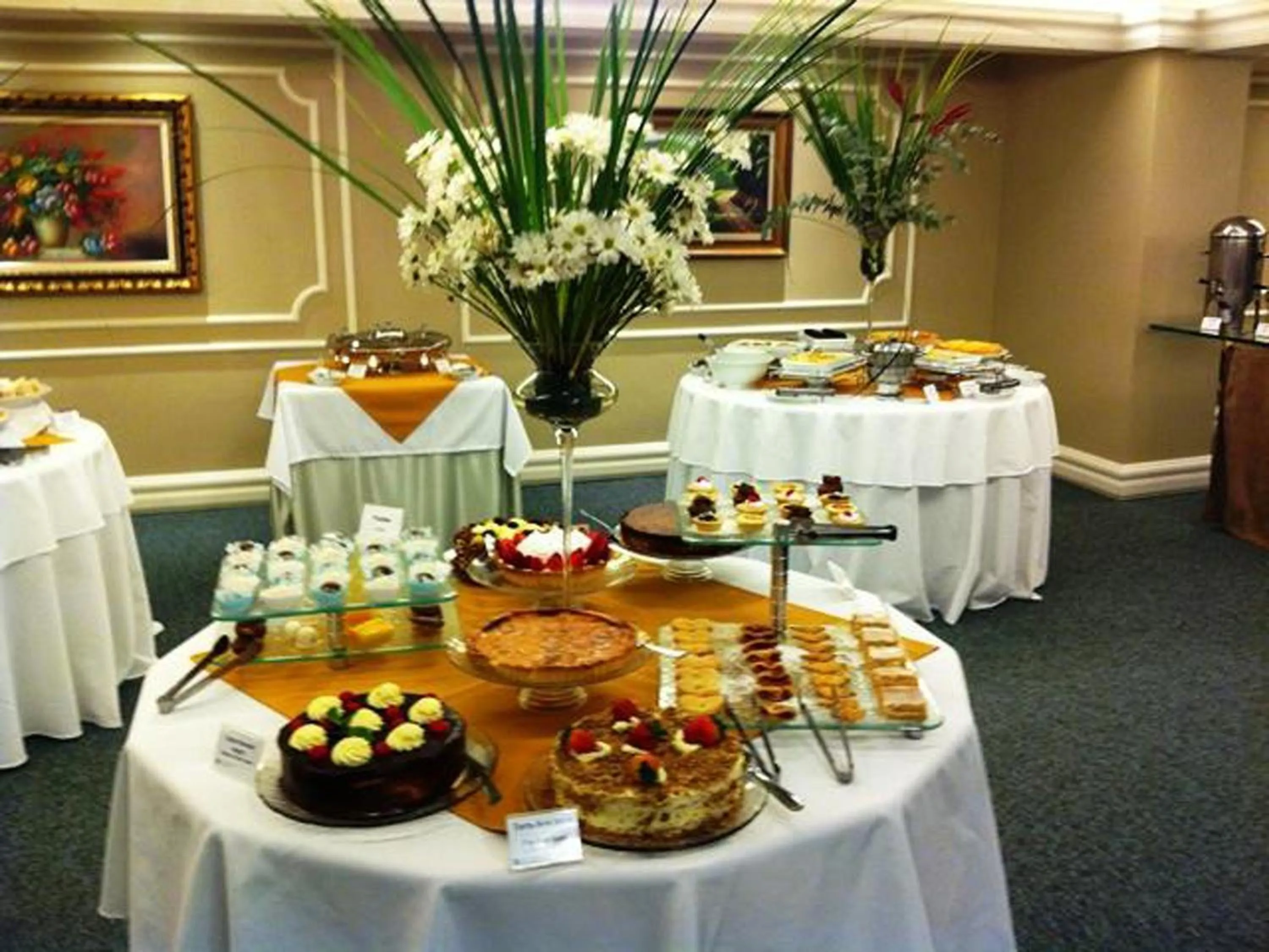 Restaurant/places to eat in Continental Porto Alegre by Samba