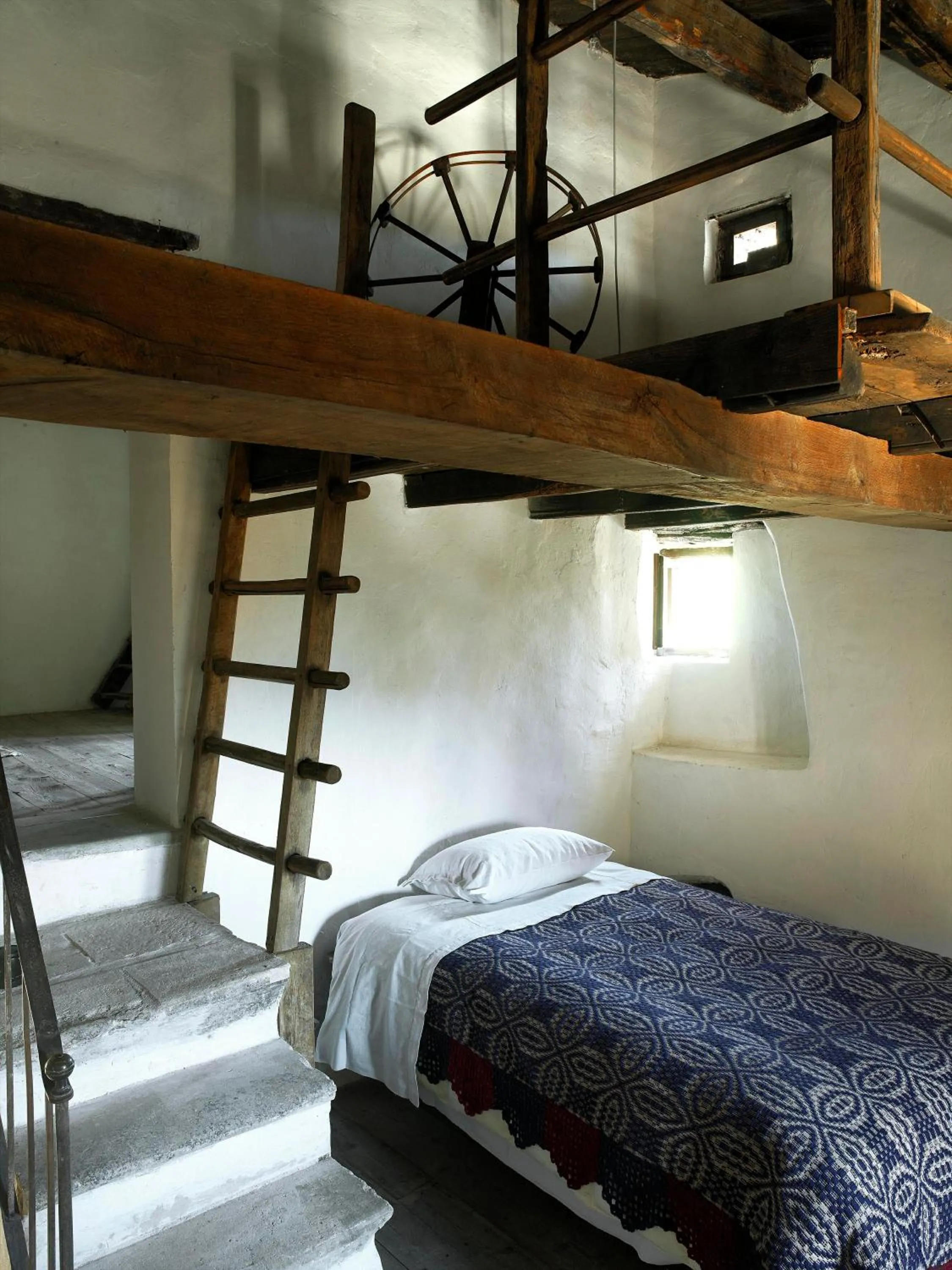 Bed in Sextantio Albergo Diffuso