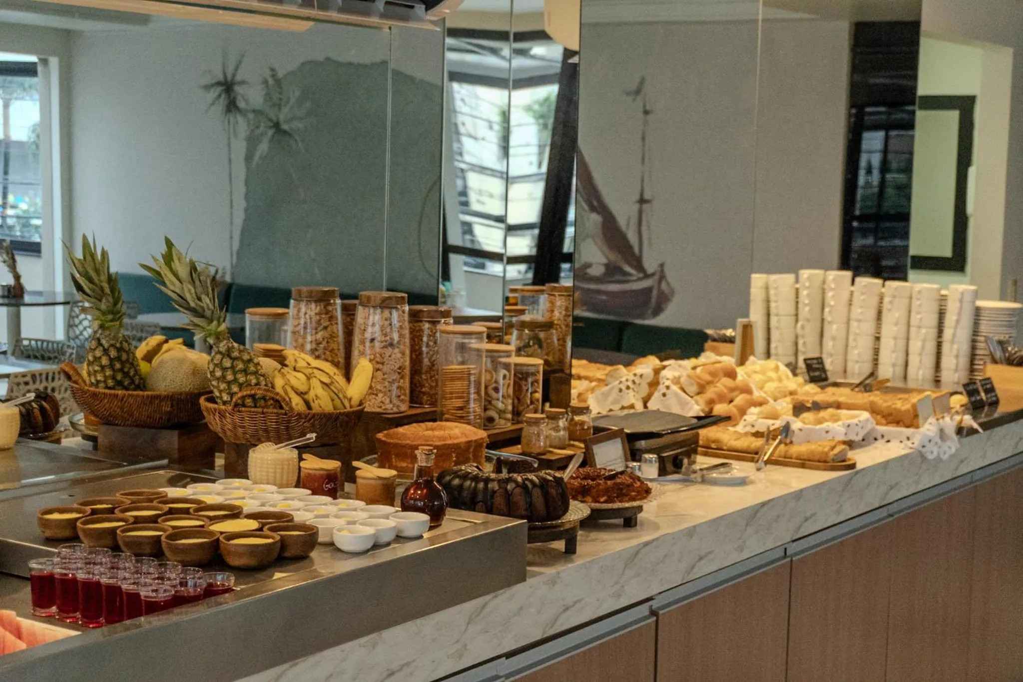 Buffet breakfast in D8 Hotel