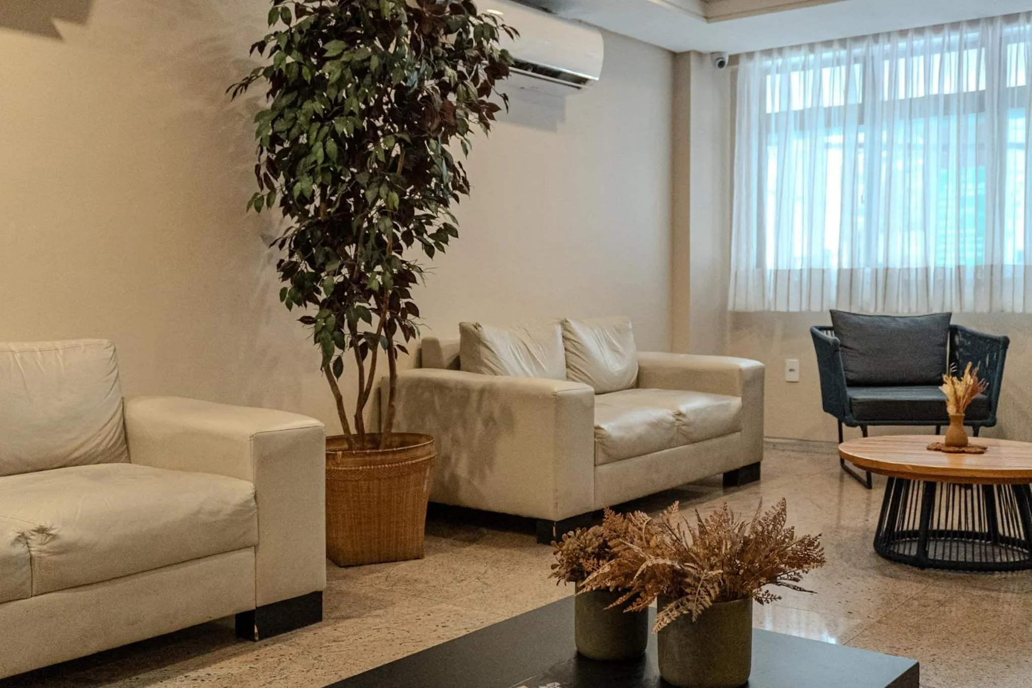 Lobby or reception in D8 Hotel