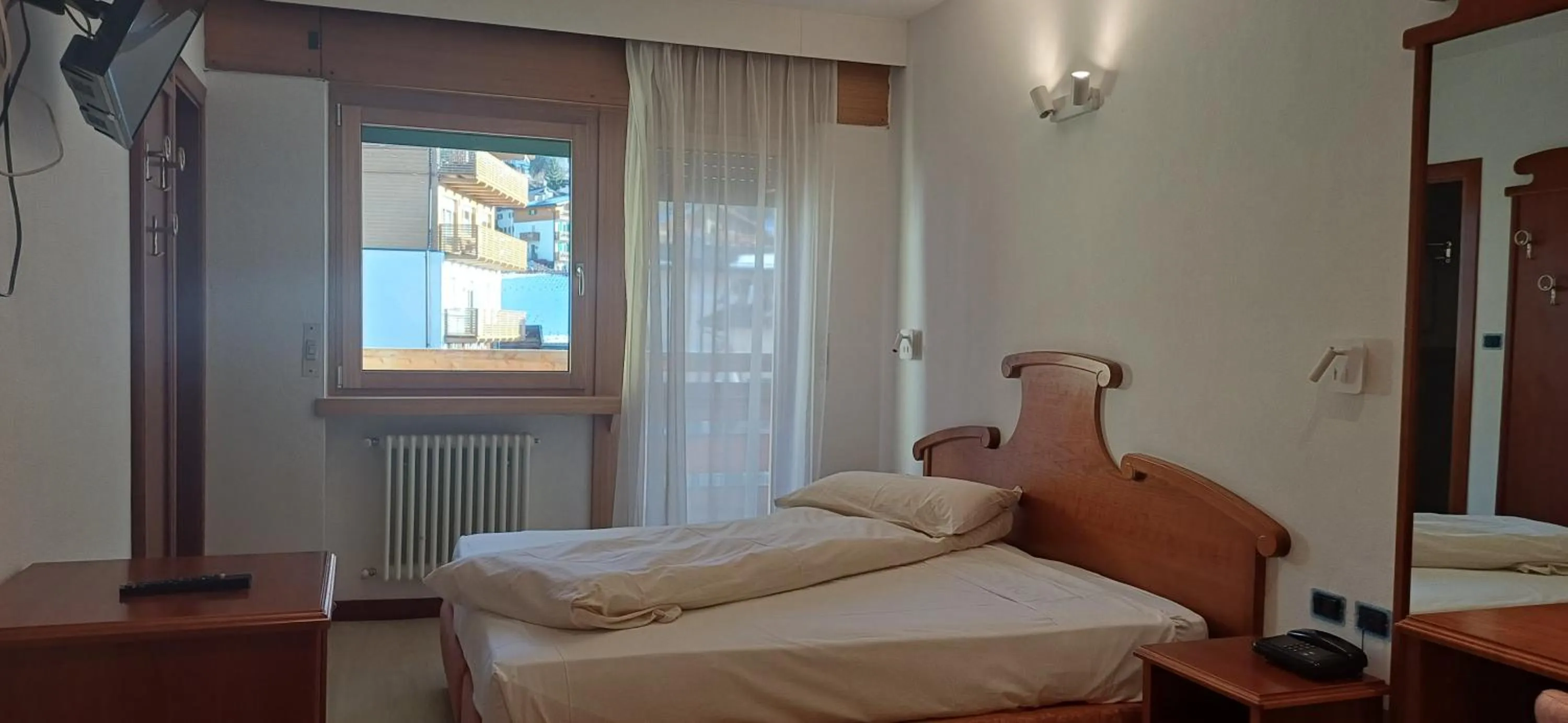 Bedroom, Bed in Hotel Moena