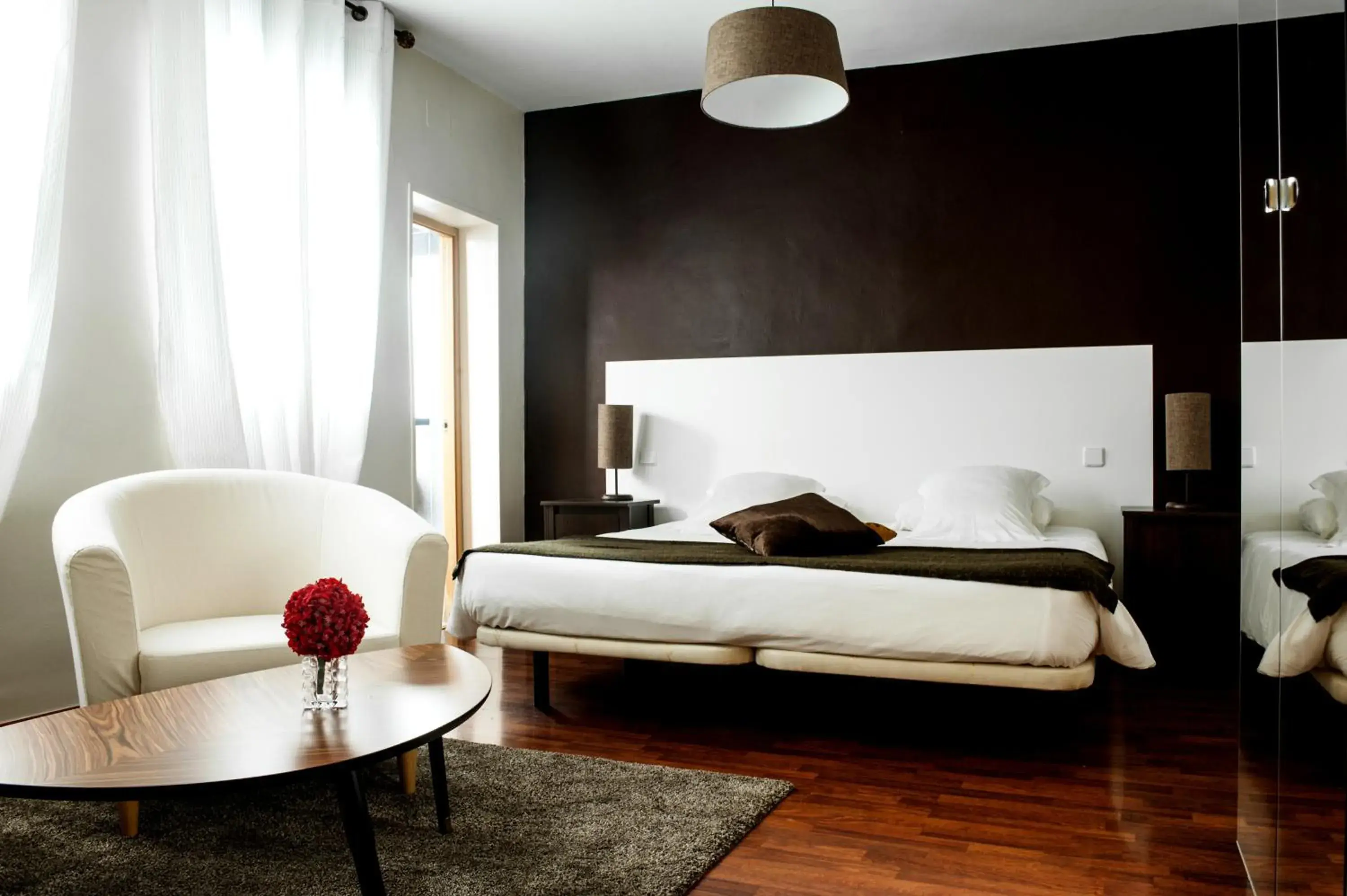 Superior Double or Twin Room in THC Gran Via Hostel Superior Double or Twin Room in THC Gran Via Hostel