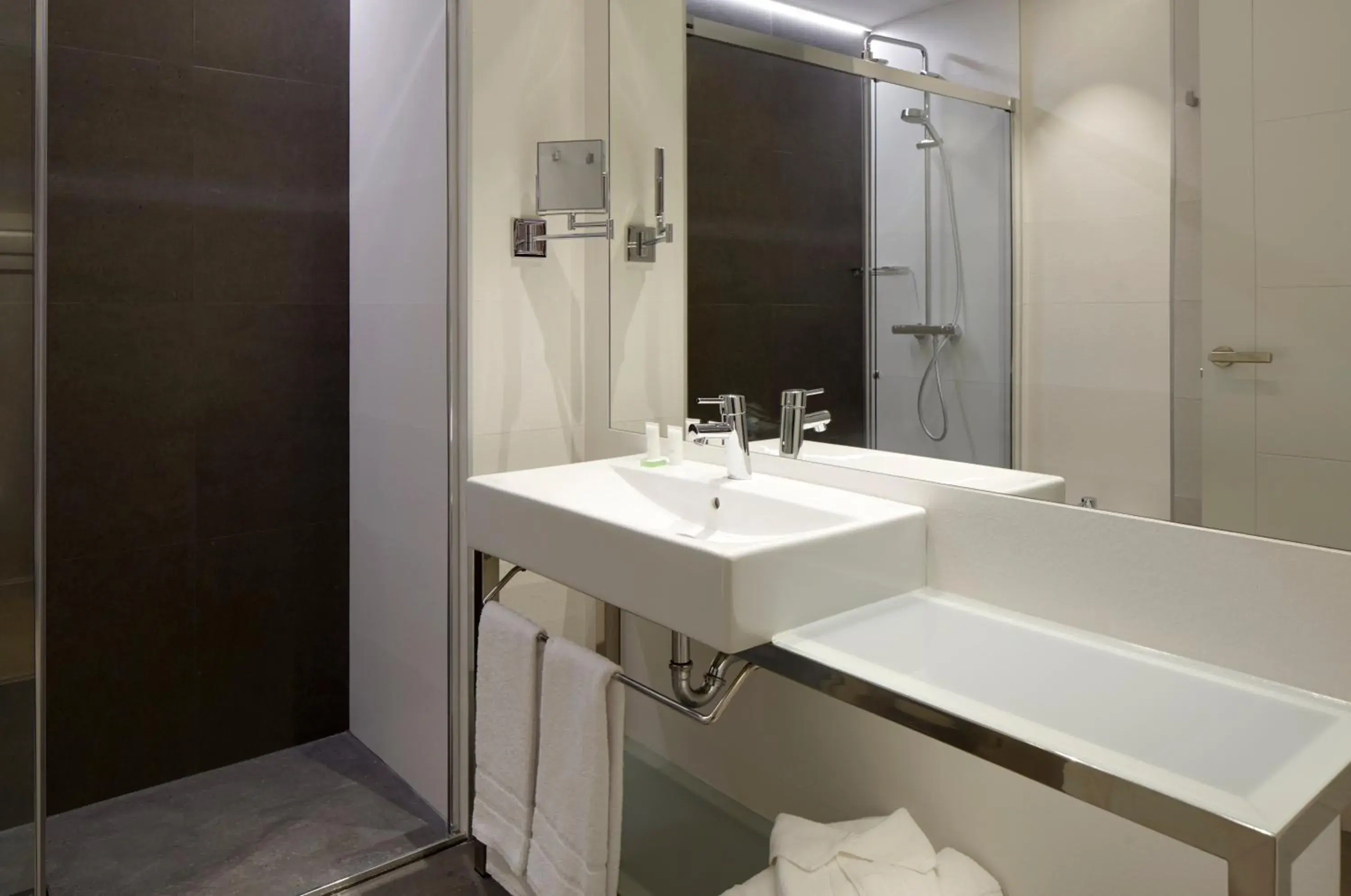 Deluxe Double or Twin Room in HOTEL ARRiZUL CONGRESS Deluxe Double or Twin Room in HOTEL ARRiZUL CONGRESS