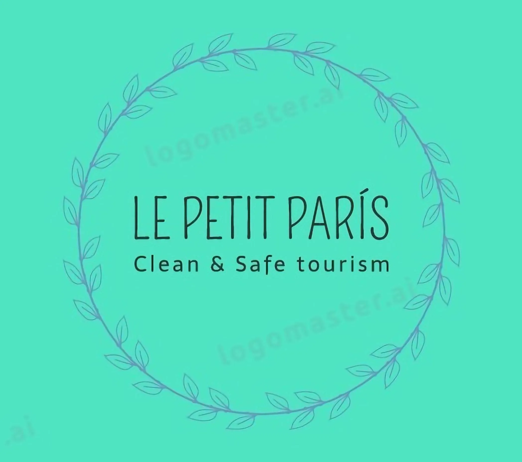 Property building in Le Petit Paris