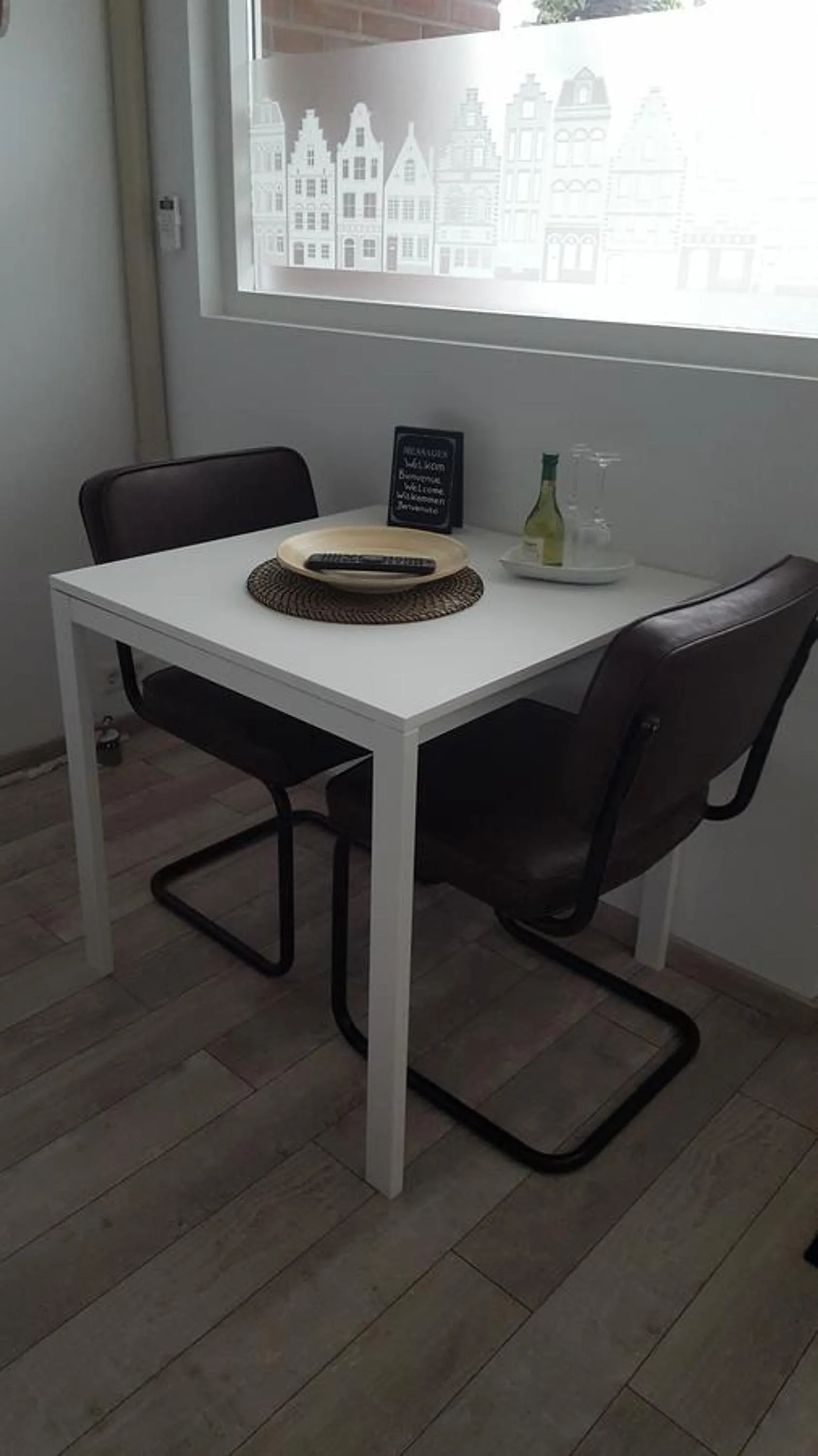 Food and drinks in JamieK's BnB